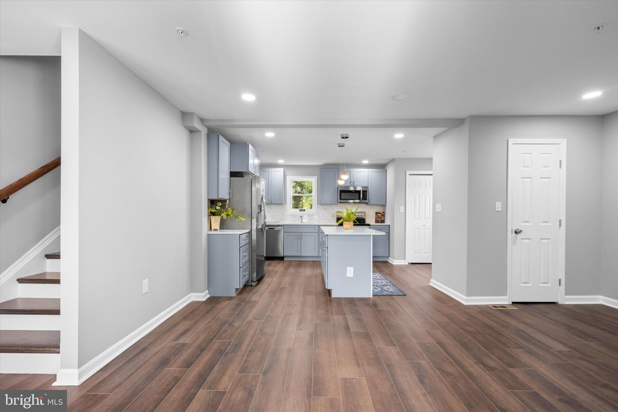 5209 MOUNT AIRY LANE