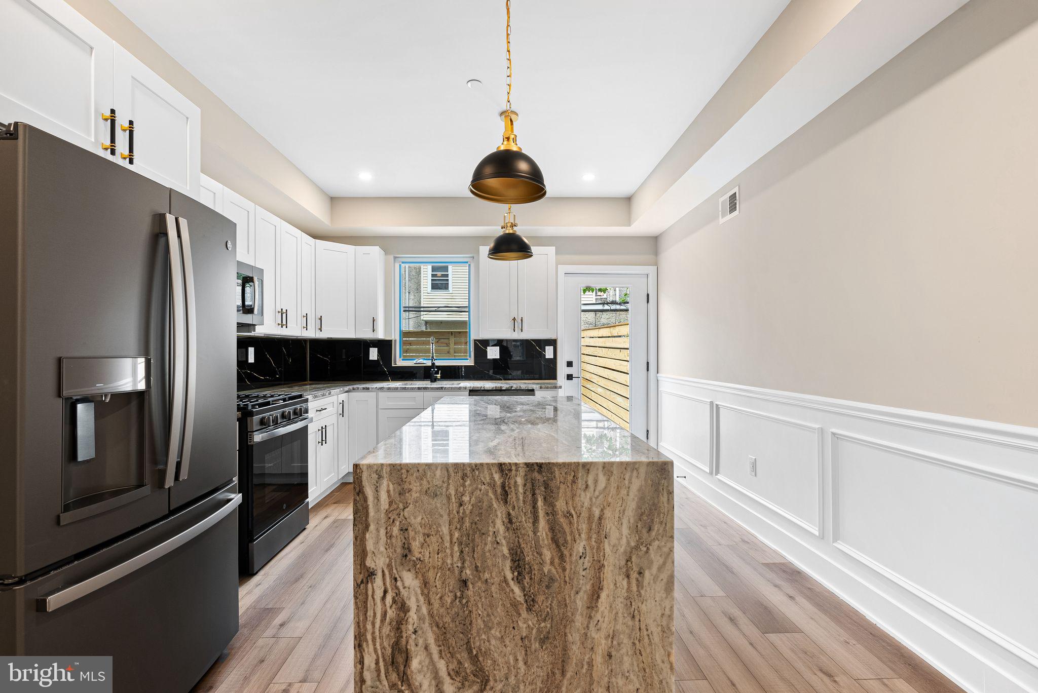 GRAYS FERRY - Residential