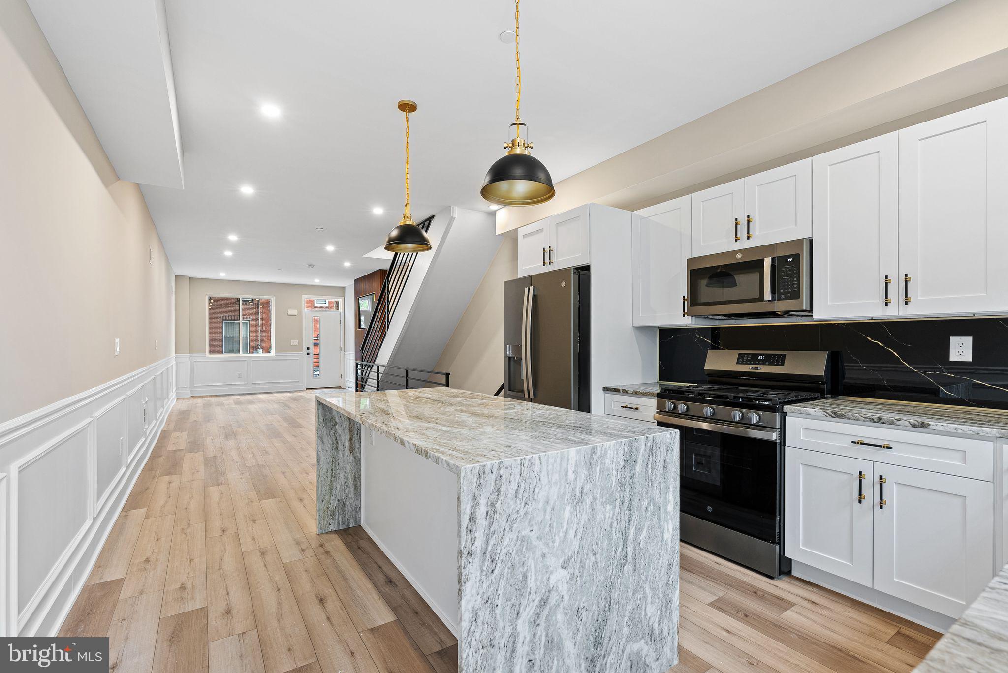 GRAYS FERRY - Residential