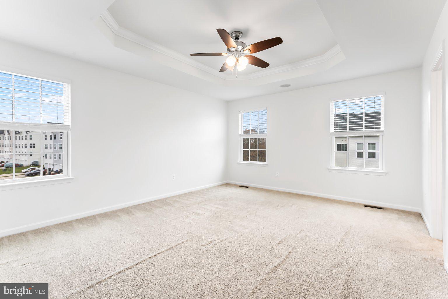 GREENWAY FARMS - Residential Lease