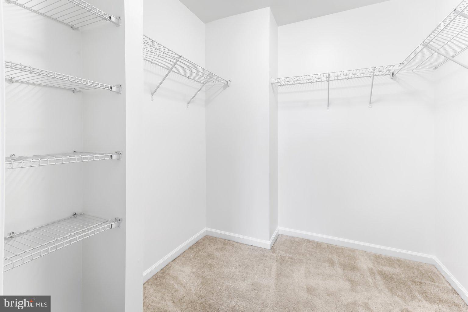 GREENWAY FARMS - Residential Lease