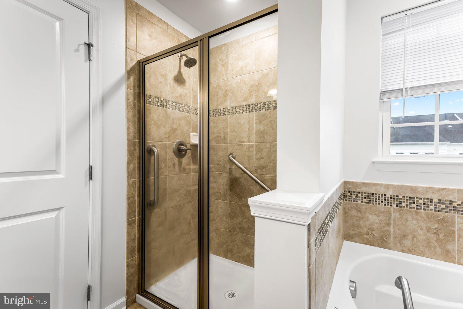 GREENWAY FARMS - Residential Lease