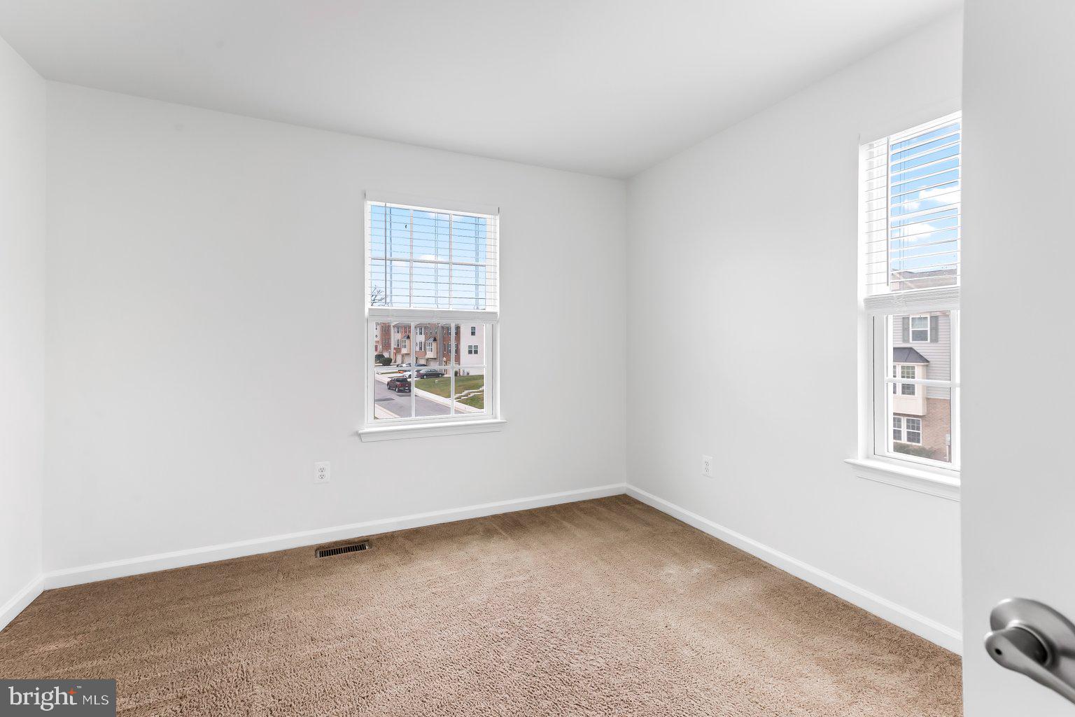 GREENWAY FARMS - Residential Lease