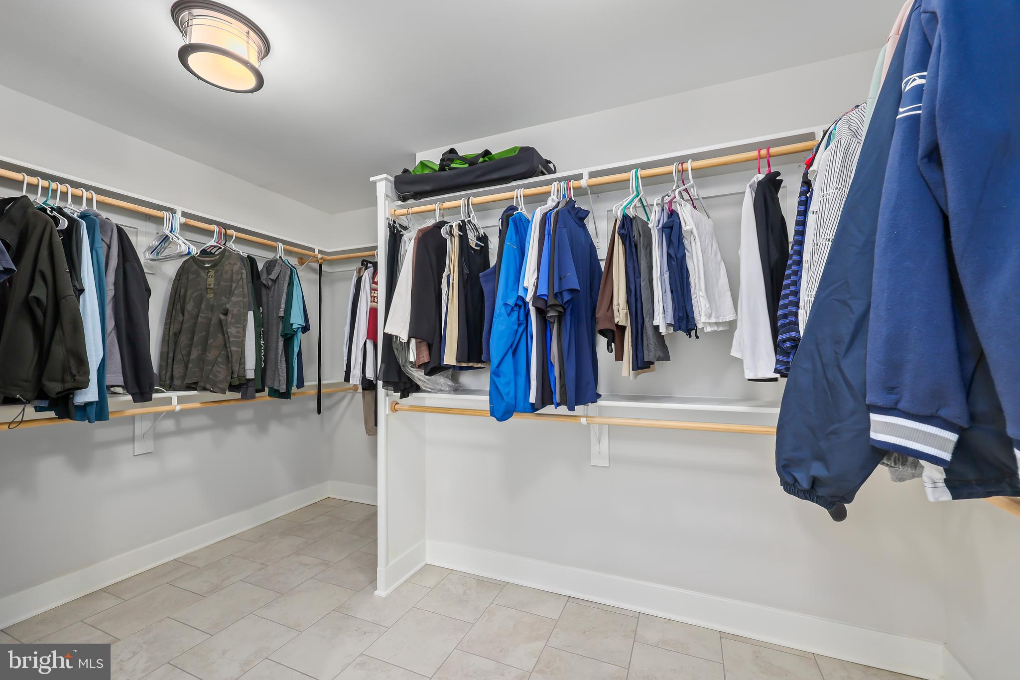 BRIDLEWOOD ESTATES - Residential