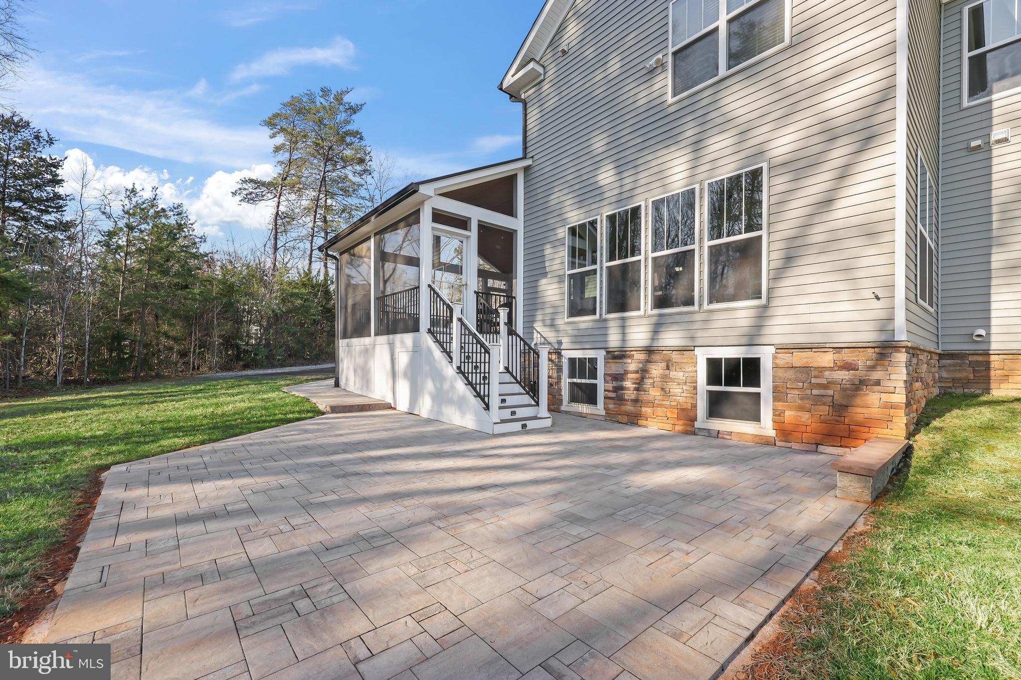 BRIDLEWOOD ESTATES - Residential