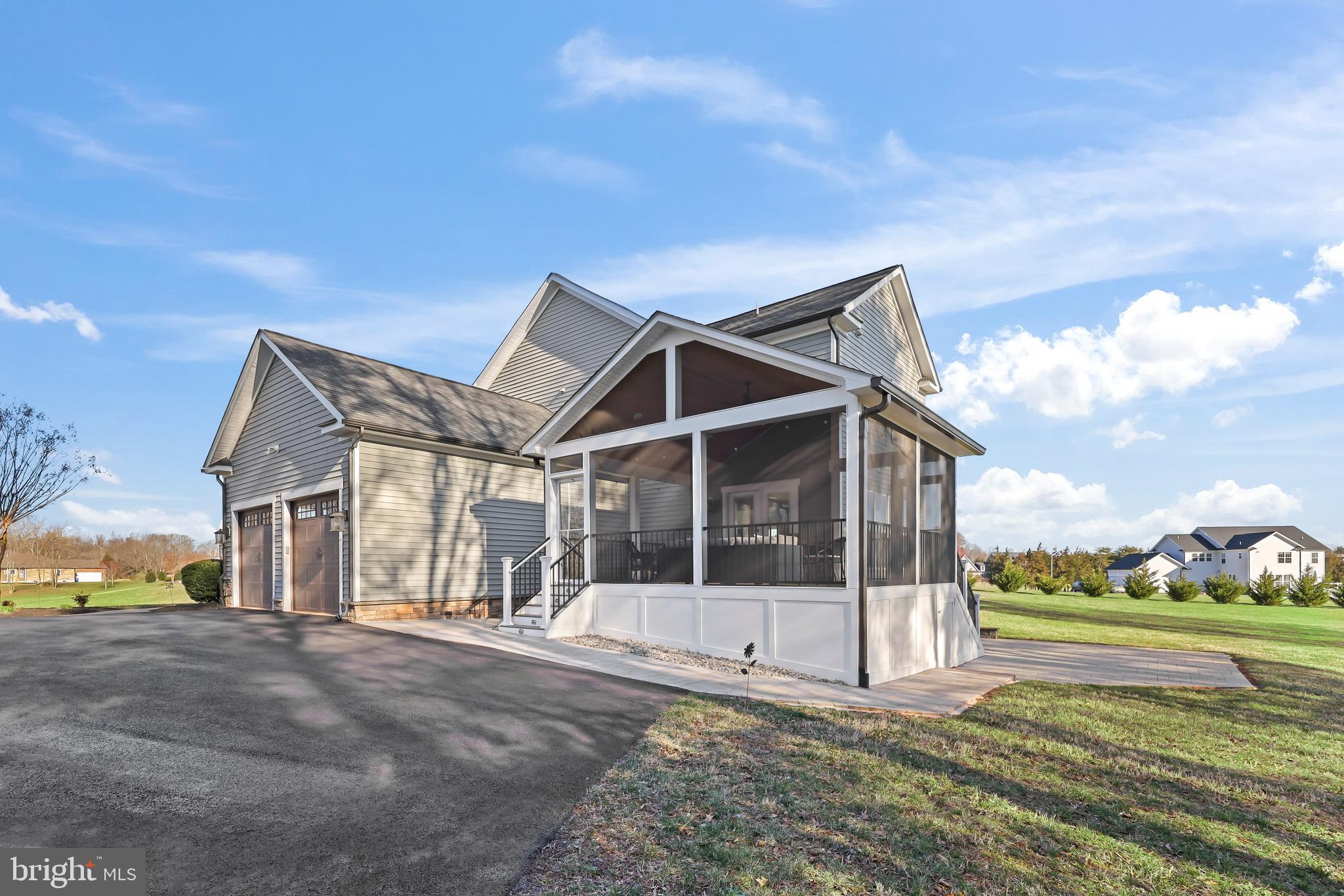 BRIDLEWOOD ESTATES - Residential