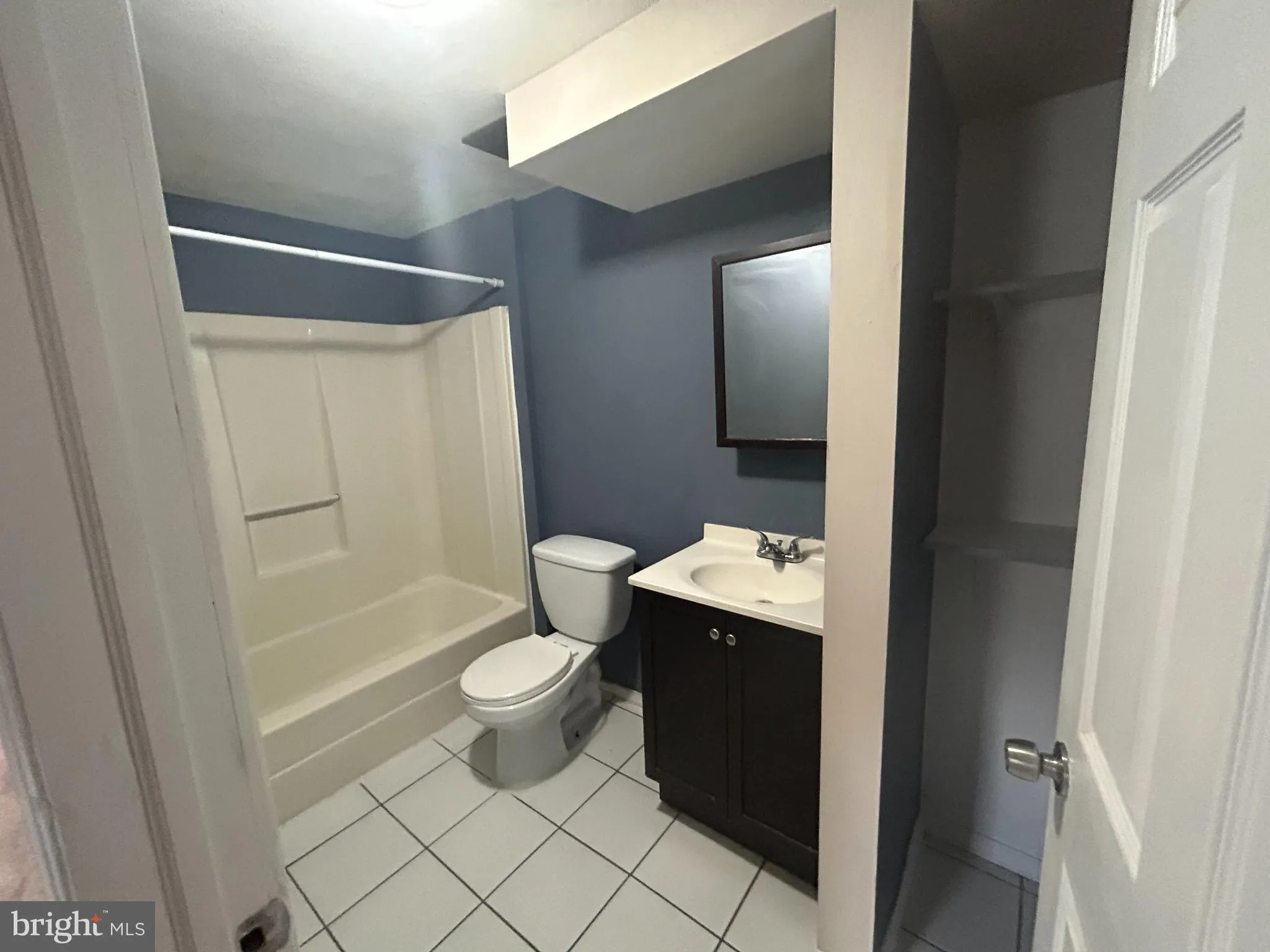 Pemberton, New Jersey 08068, United States, 3 Bedrooms Bedrooms, ,1 BathroomBathrooms,Residential,Pending,8988
