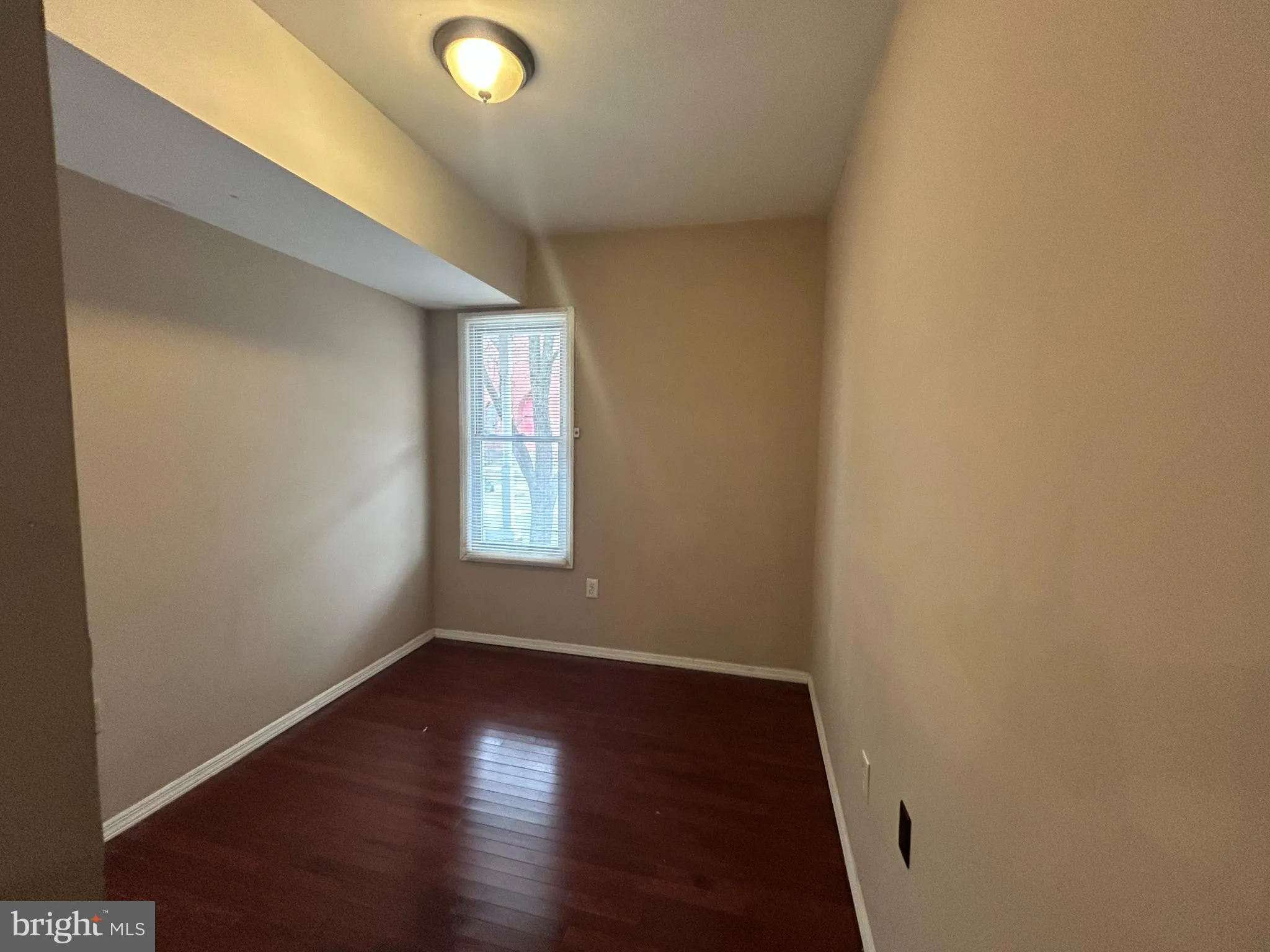 Pemberton, New Jersey 08068, United States, 3 Bedrooms Bedrooms, ,1 BathroomBathrooms,Residential,Pending,8988