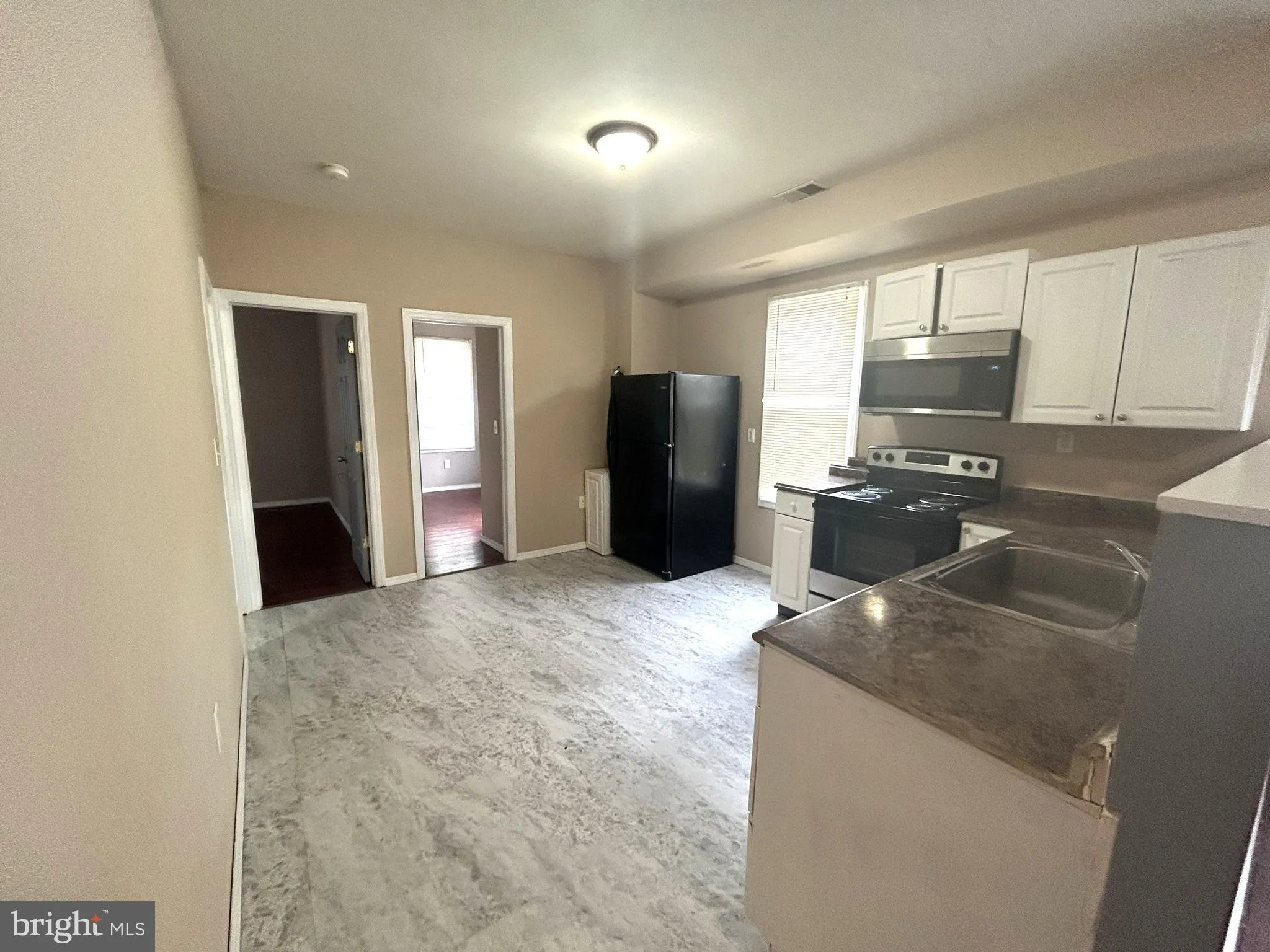 Pemberton, New Jersey 08068, United States, 3 Bedrooms Bedrooms, ,1 BathroomBathrooms,Residential,Pending,8988