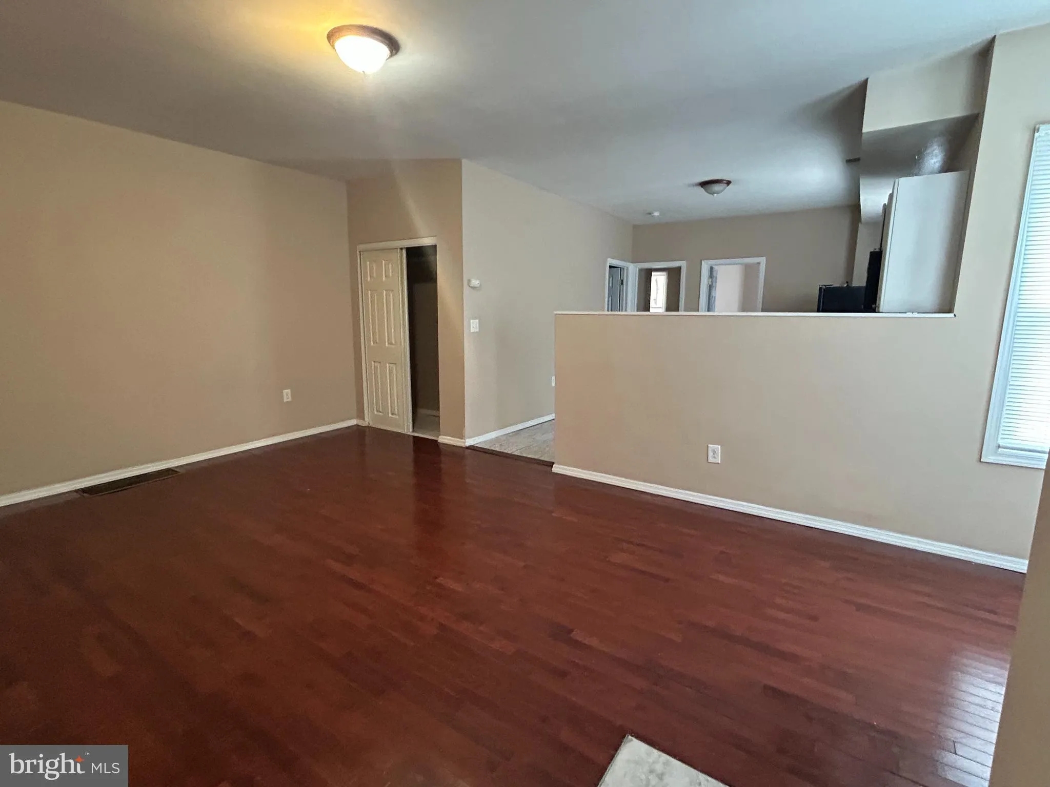 Pemberton, New Jersey 08068, United States, 3 Bedrooms Bedrooms, ,1 BathroomBathrooms,Residential,Pending,8988