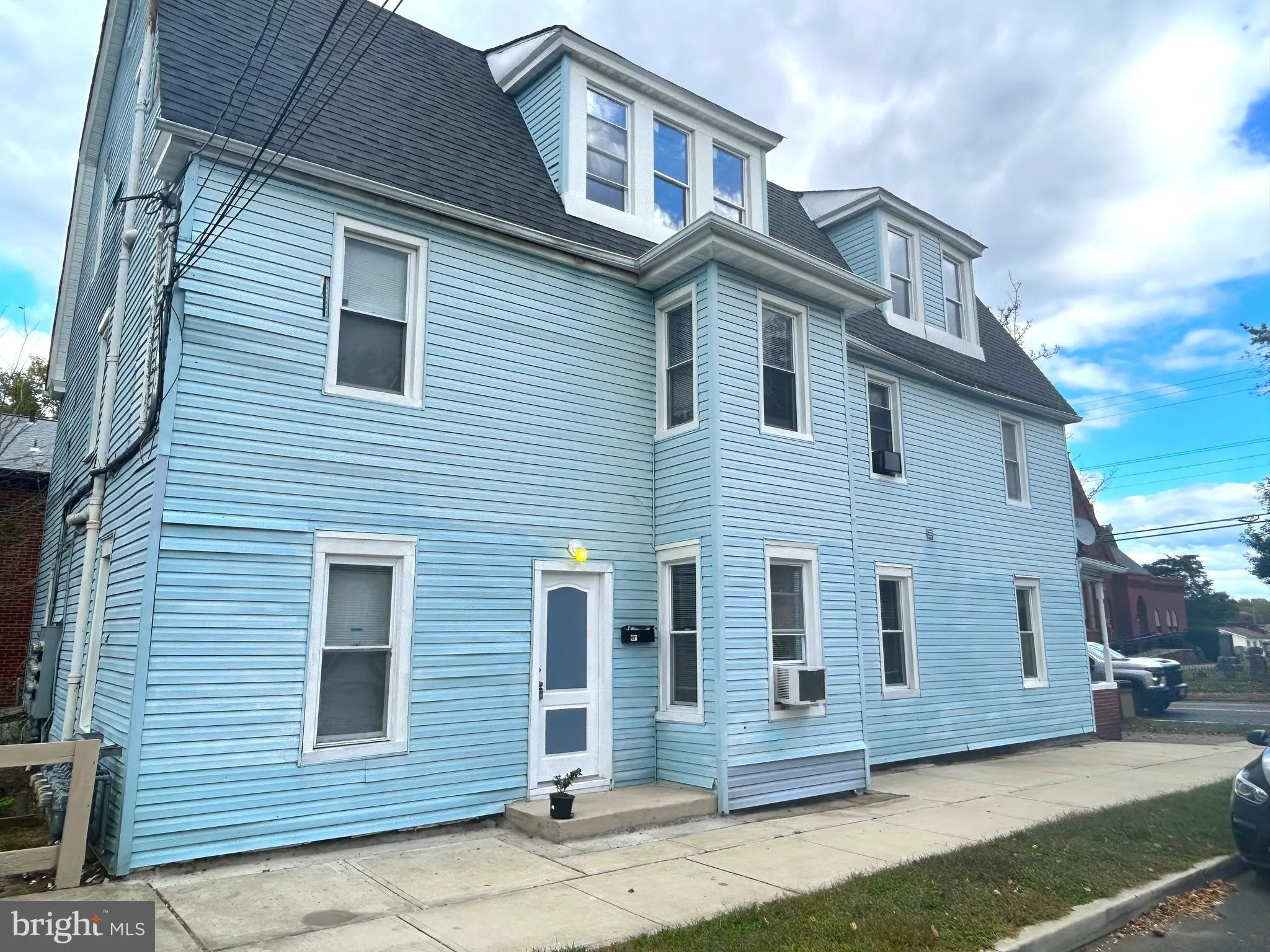 Pemberton, New Jersey 08068, United States, 3 Bedrooms Bedrooms, ,1 BathroomBathrooms,Residential,Pending,8988