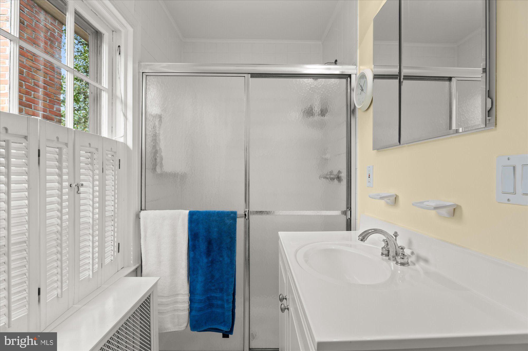 CHEVY CHASE VILLAGE - Residential