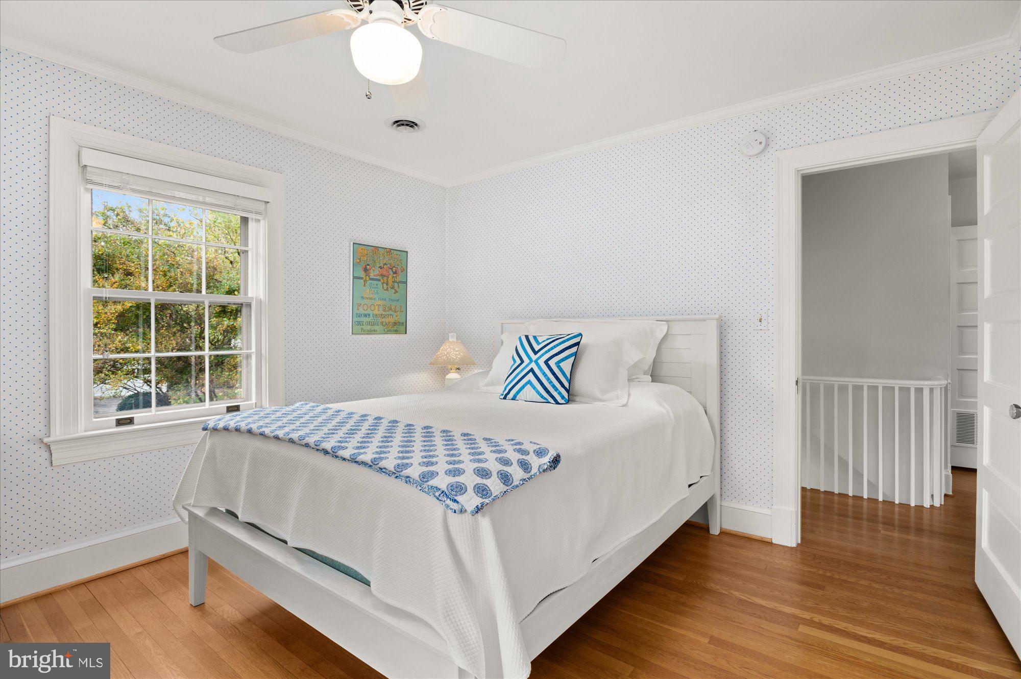 CHEVY CHASE VILLAGE - Residential