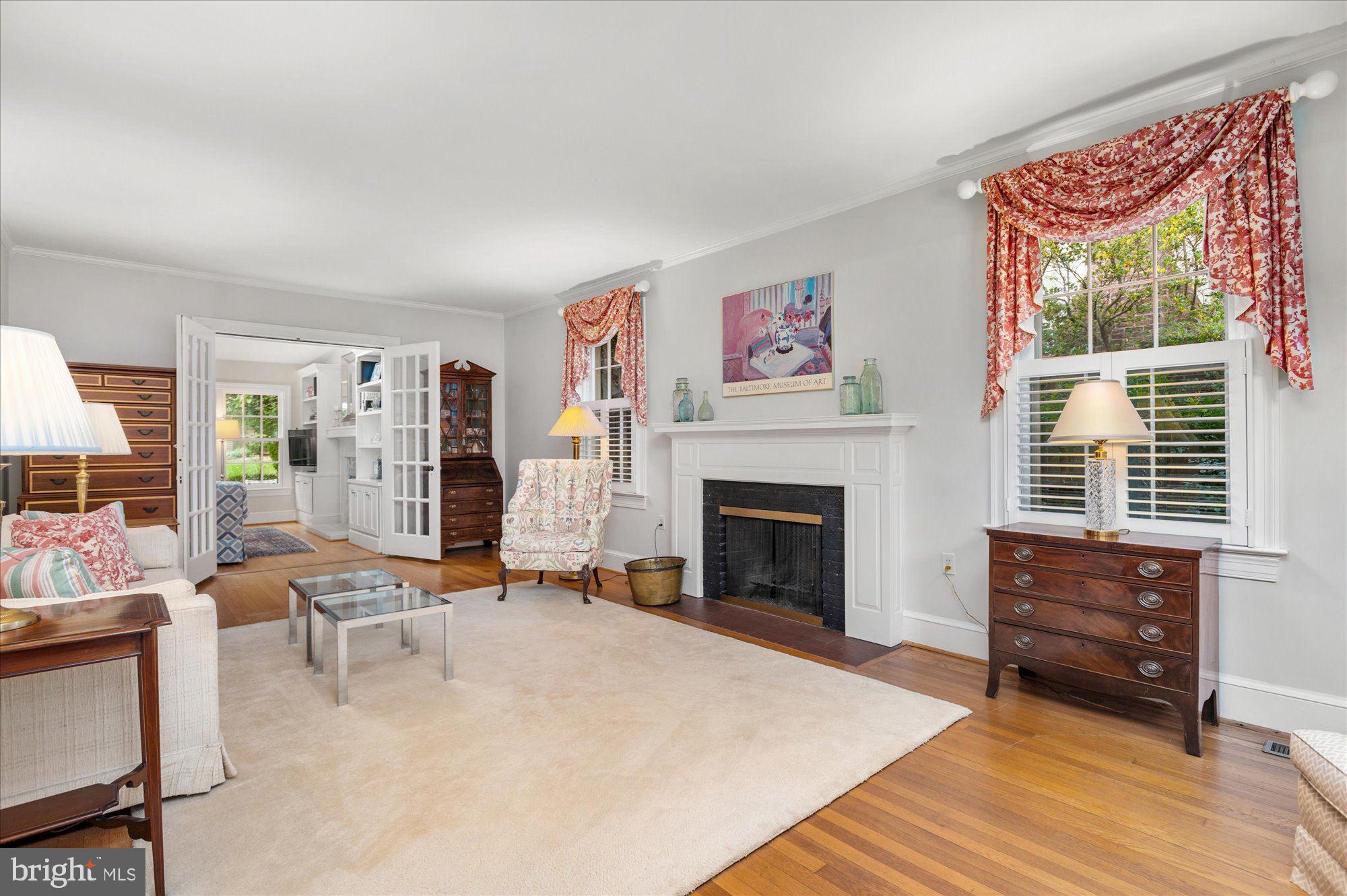 CHEVY CHASE VILLAGE - Residential