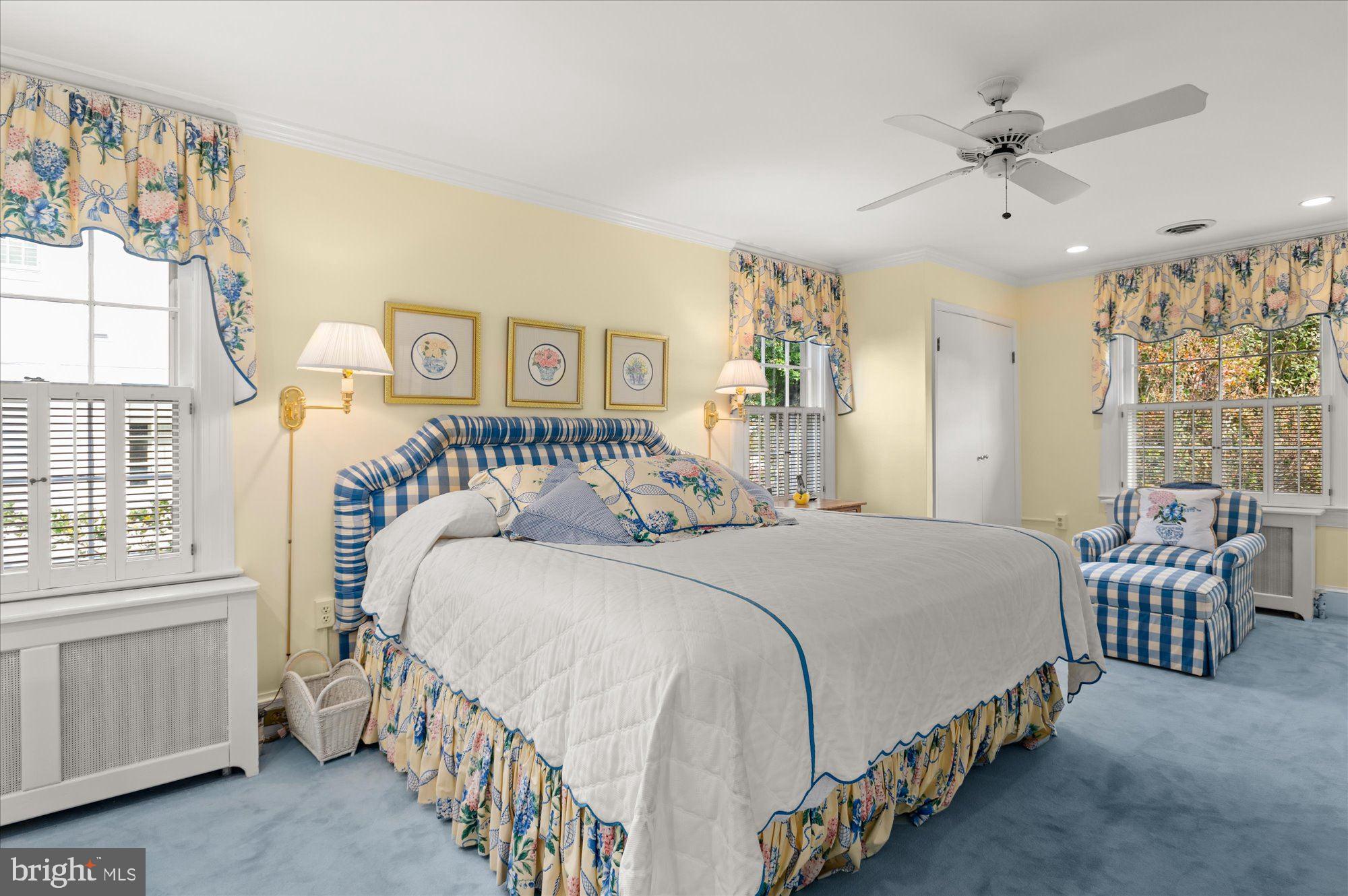 CHEVY CHASE VILLAGE - Residential