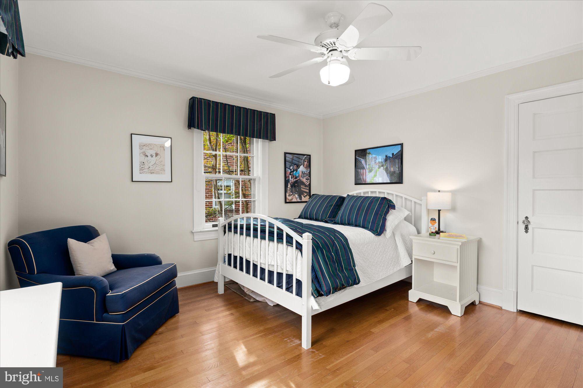 CHEVY CHASE VILLAGE - Residential