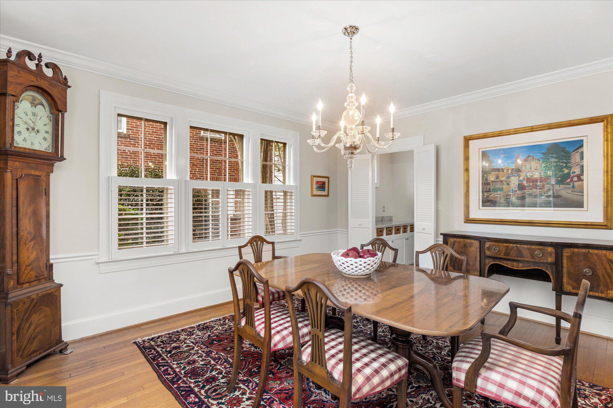 CHEVY CHASE VILLAGE - Residential