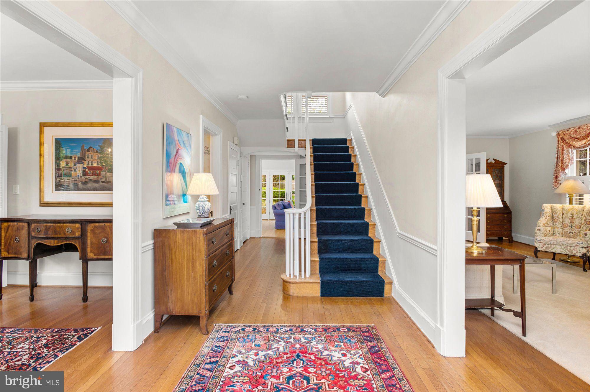 CHEVY CHASE VILLAGE - Residential