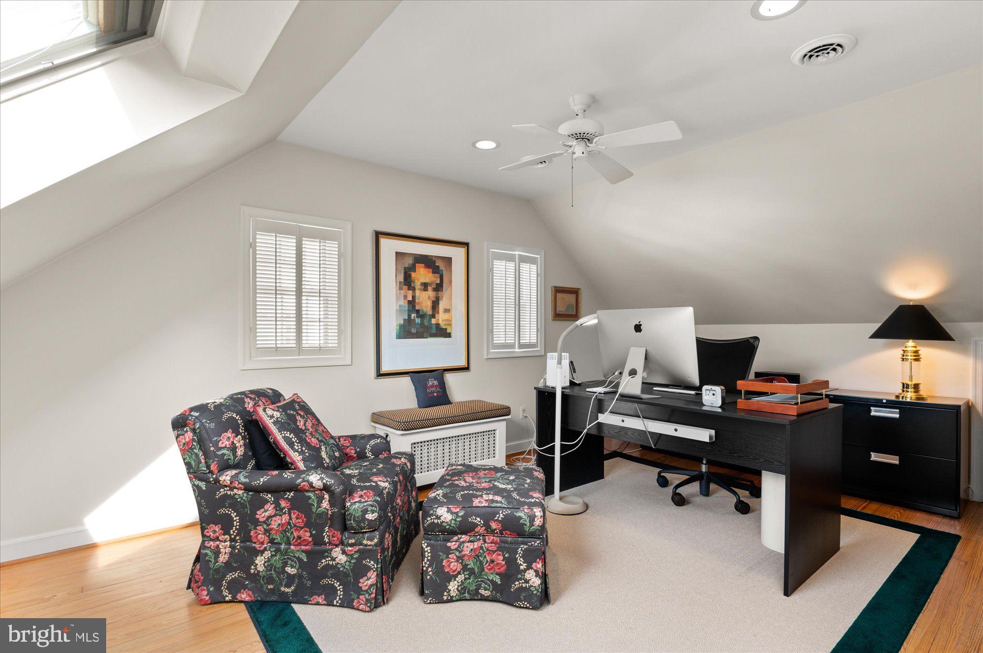 CHEVY CHASE VILLAGE - Residential