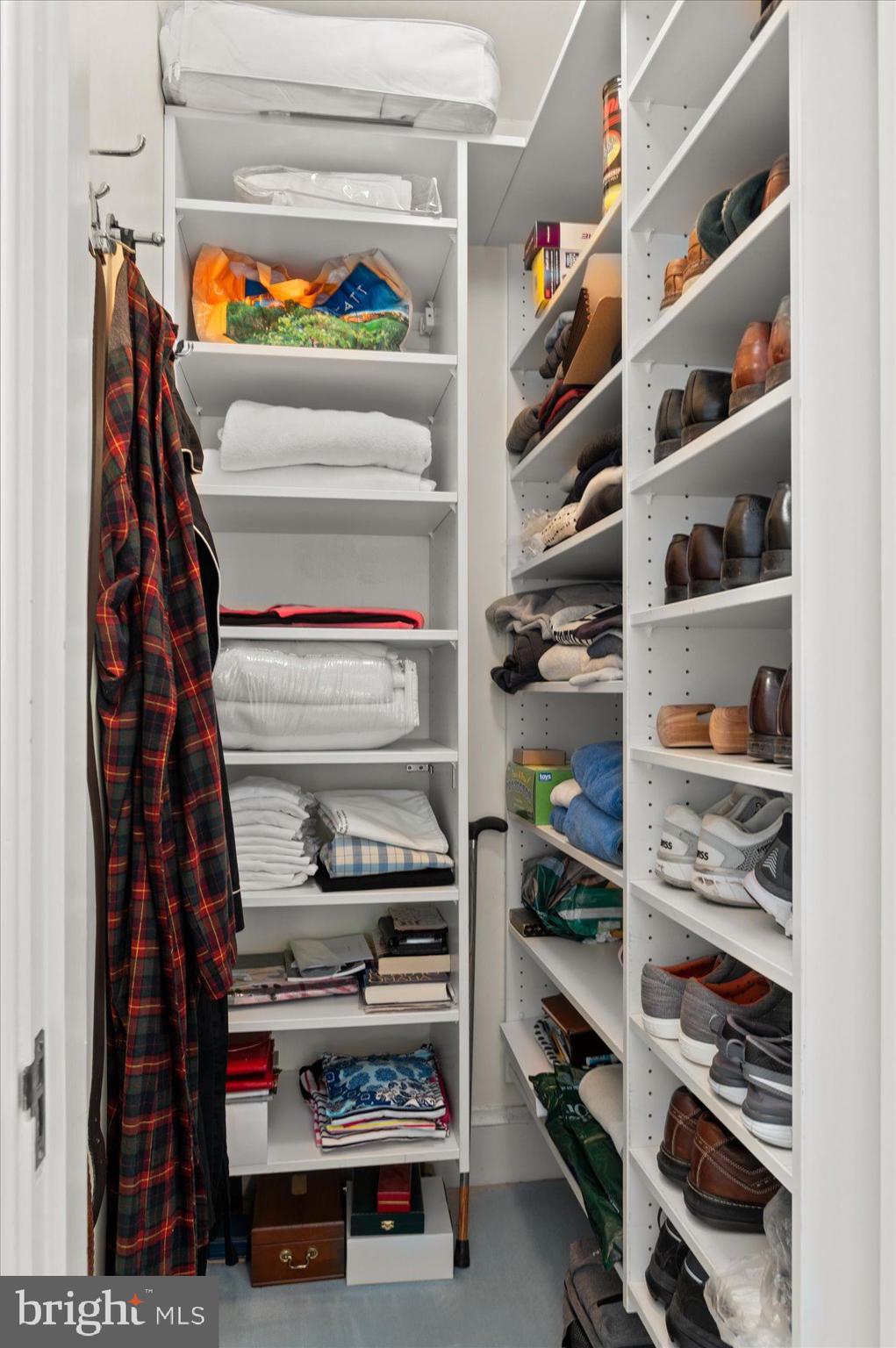 CHEVY CHASE VILLAGE - Residential