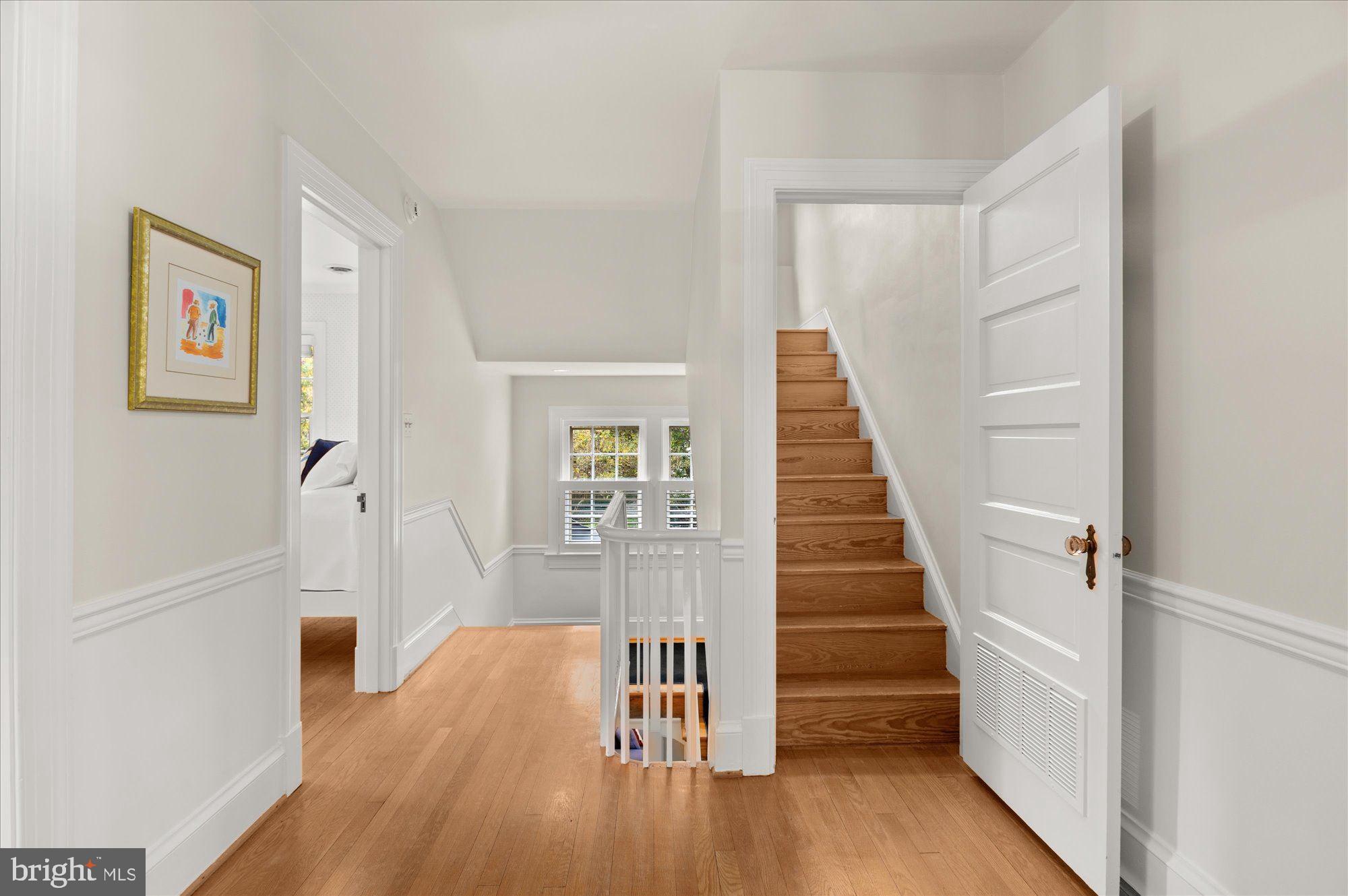 CHEVY CHASE VILLAGE - Residential