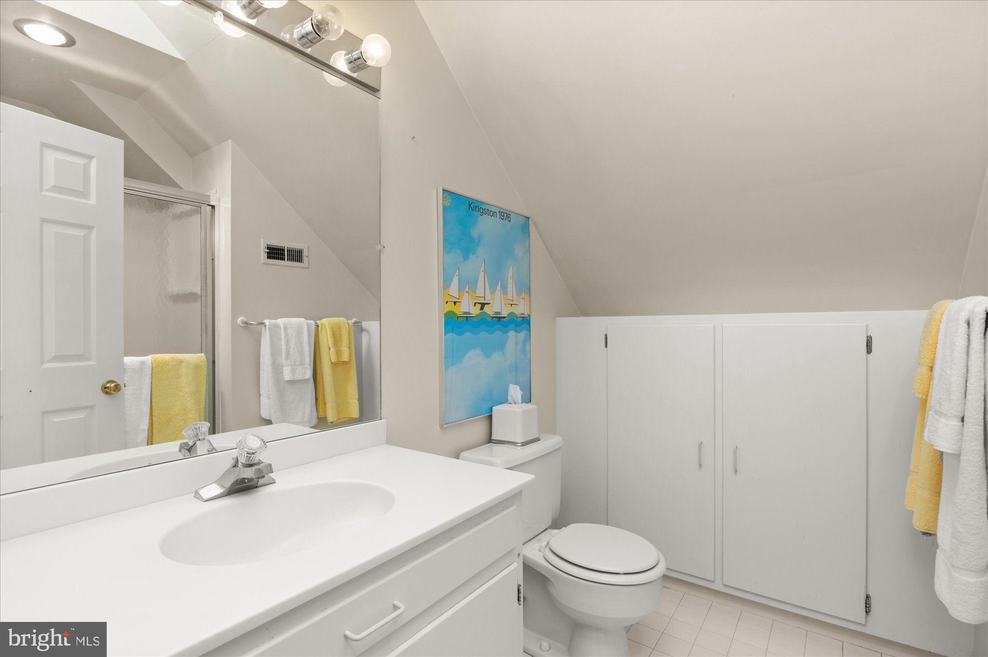 CHEVY CHASE VILLAGE - Residential