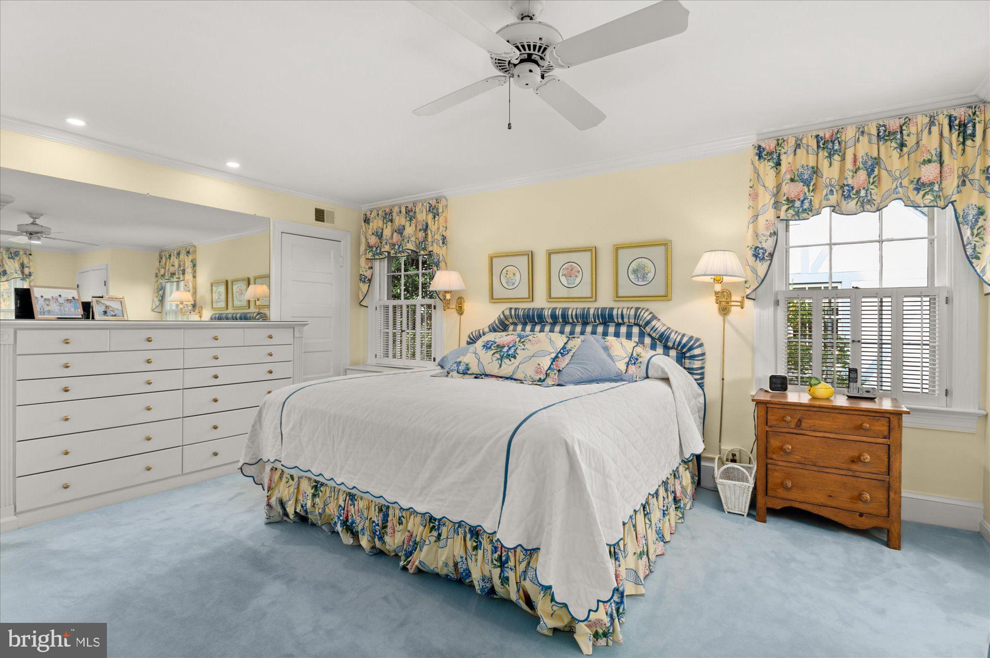 CHEVY CHASE VILLAGE - Residential