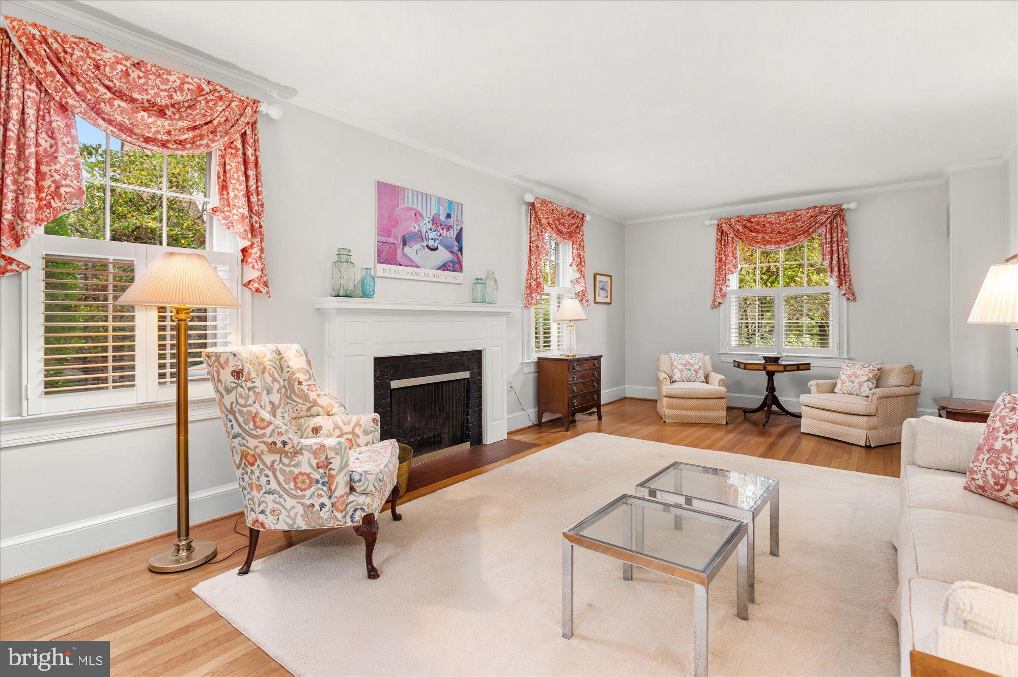 CHEVY CHASE VILLAGE - Residential