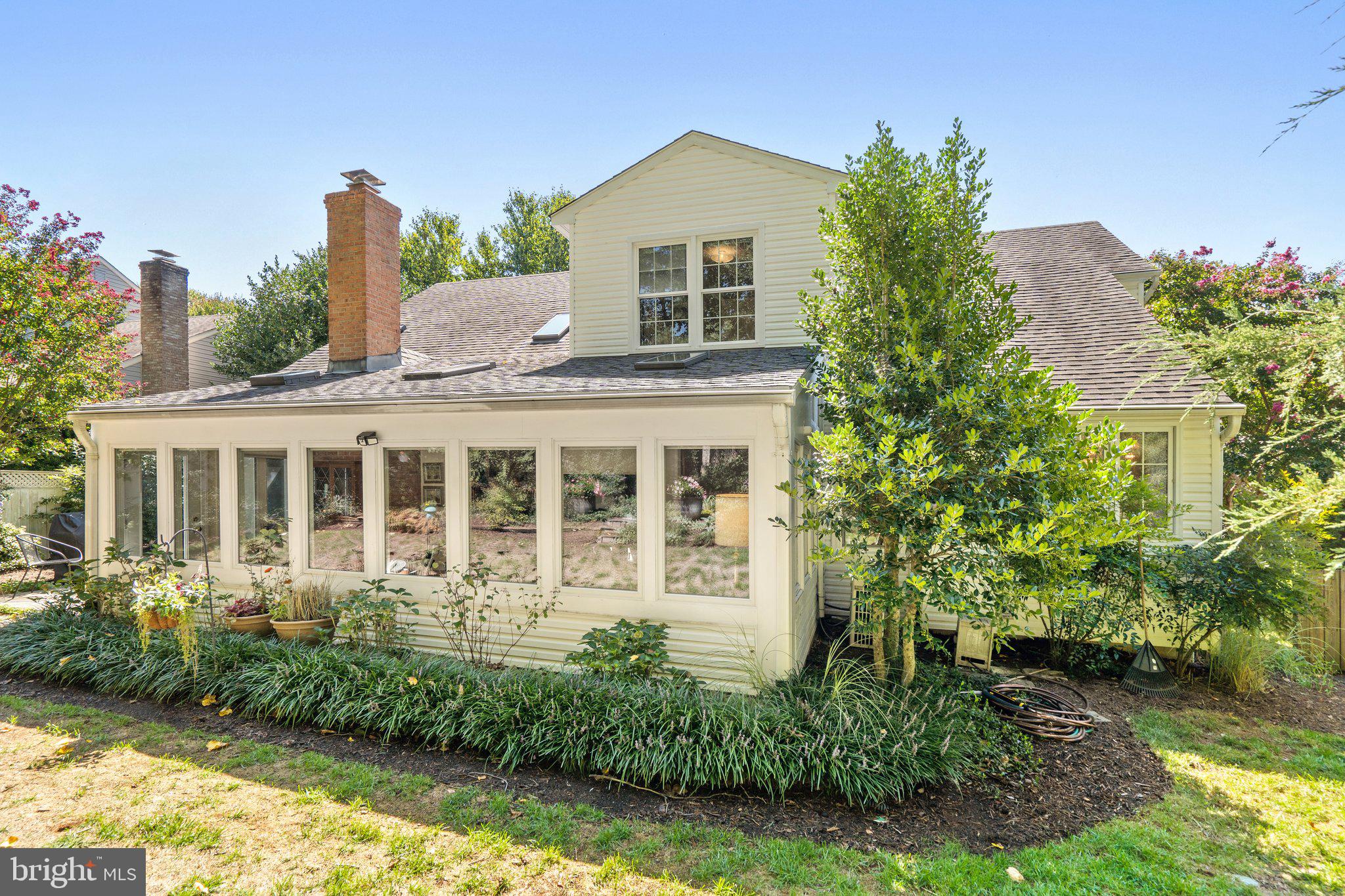 FAIRWAY MANOR - Residential