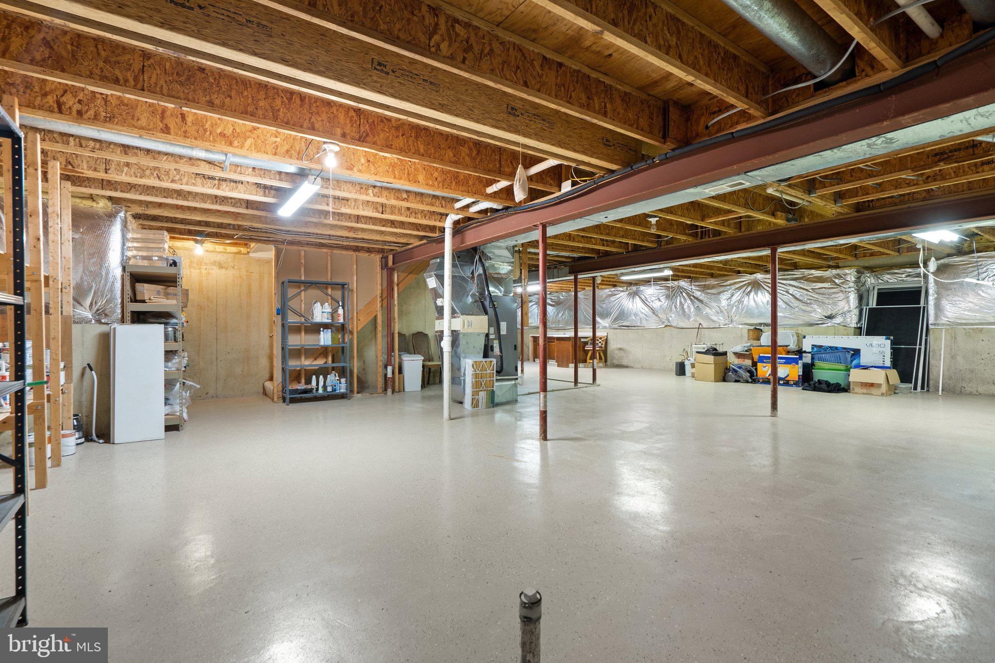 FAIRWAY MANOR - Residential