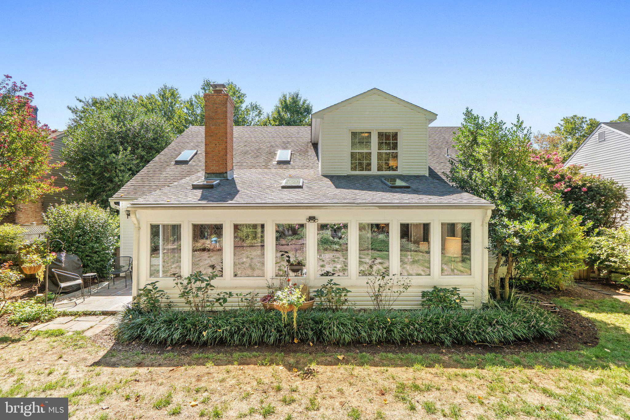 FAIRWAY MANOR - Residential