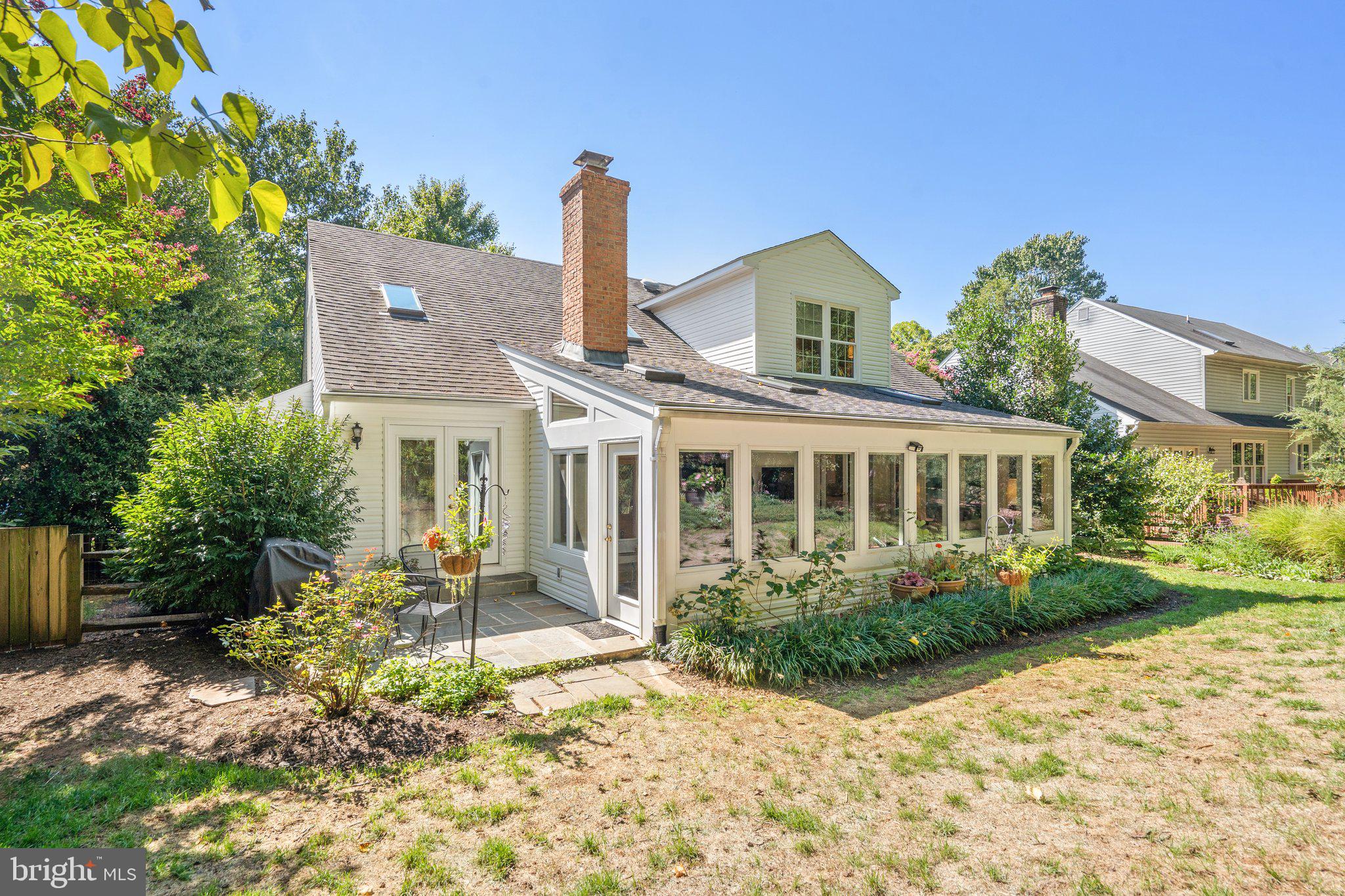 FAIRWAY MANOR - Residential