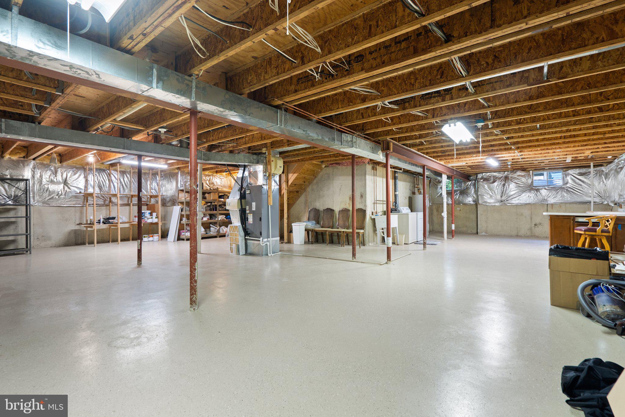 FAIRWAY MANOR - Residential