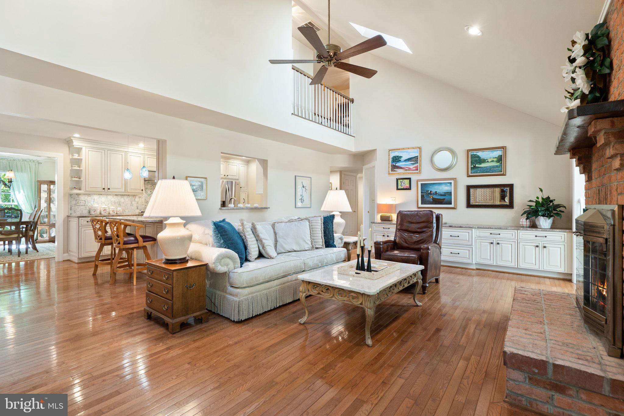 FAIRWAY MANOR - Residential