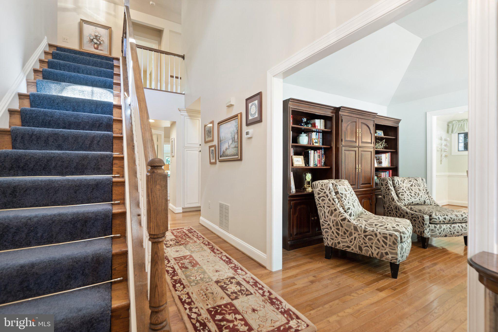 FAIRWAY MANOR - Residential