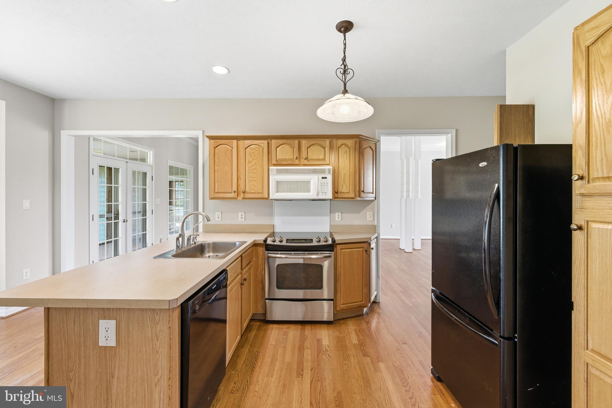 128 FAIRVIEW CIRCLE