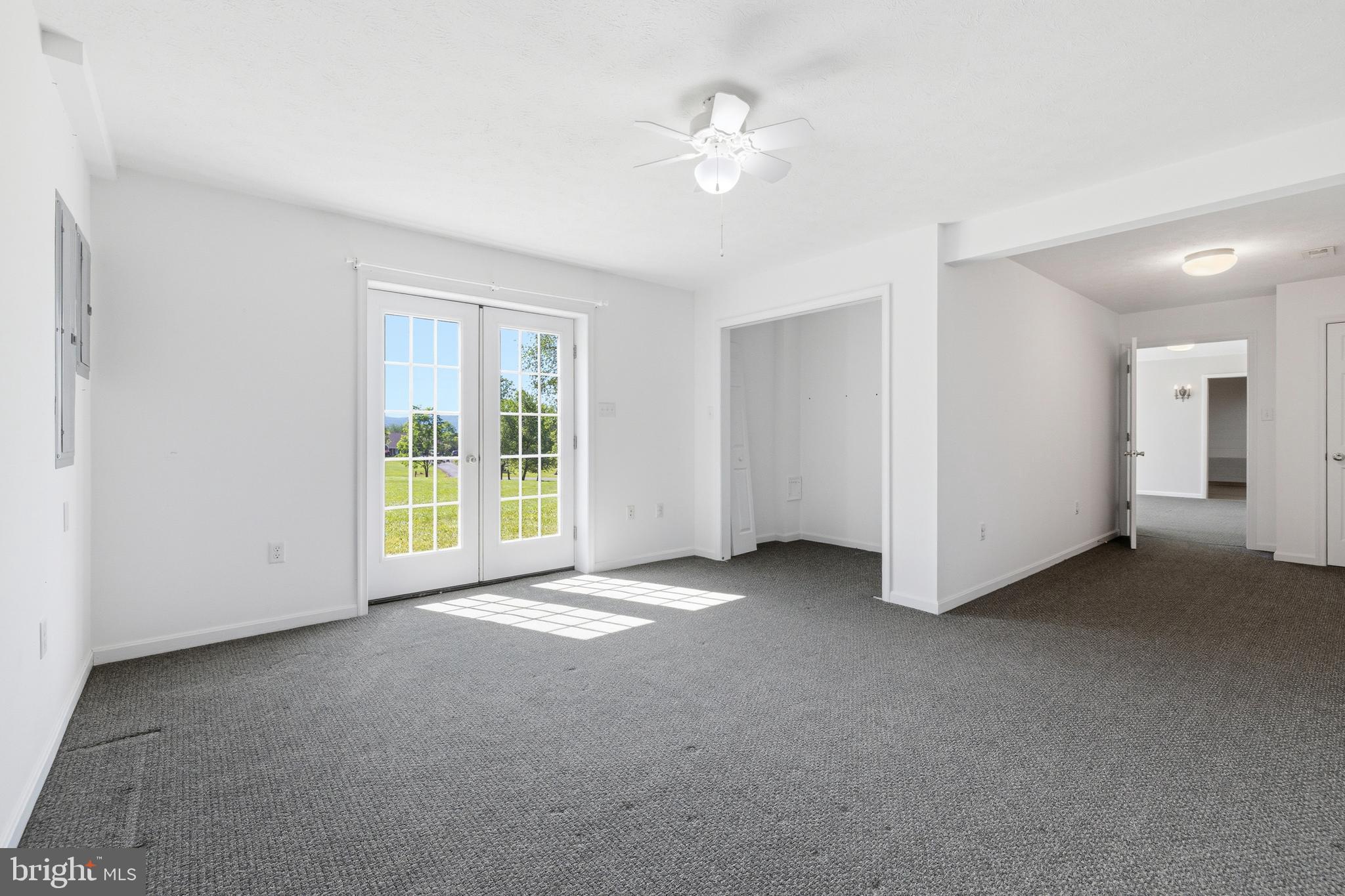 FAIRVIEW - Residential