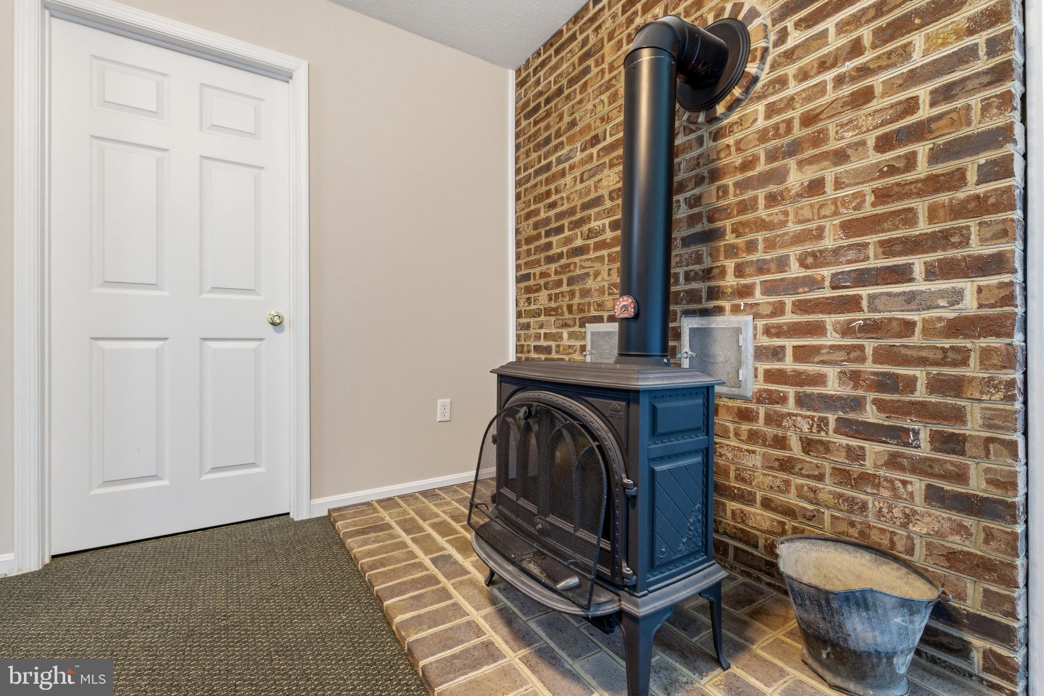 FAIRVIEW - Residential