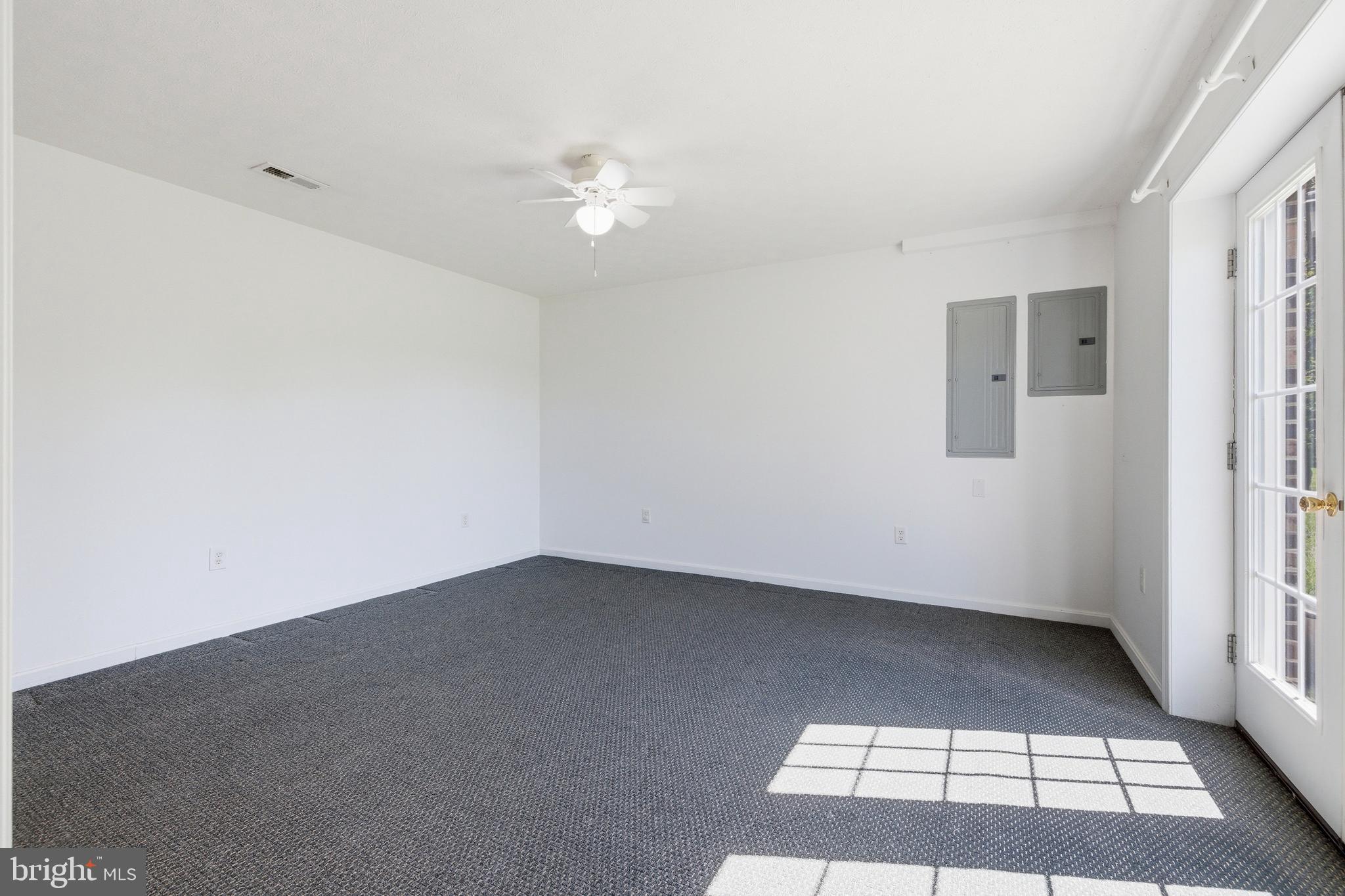 FAIRVIEW - Residential
