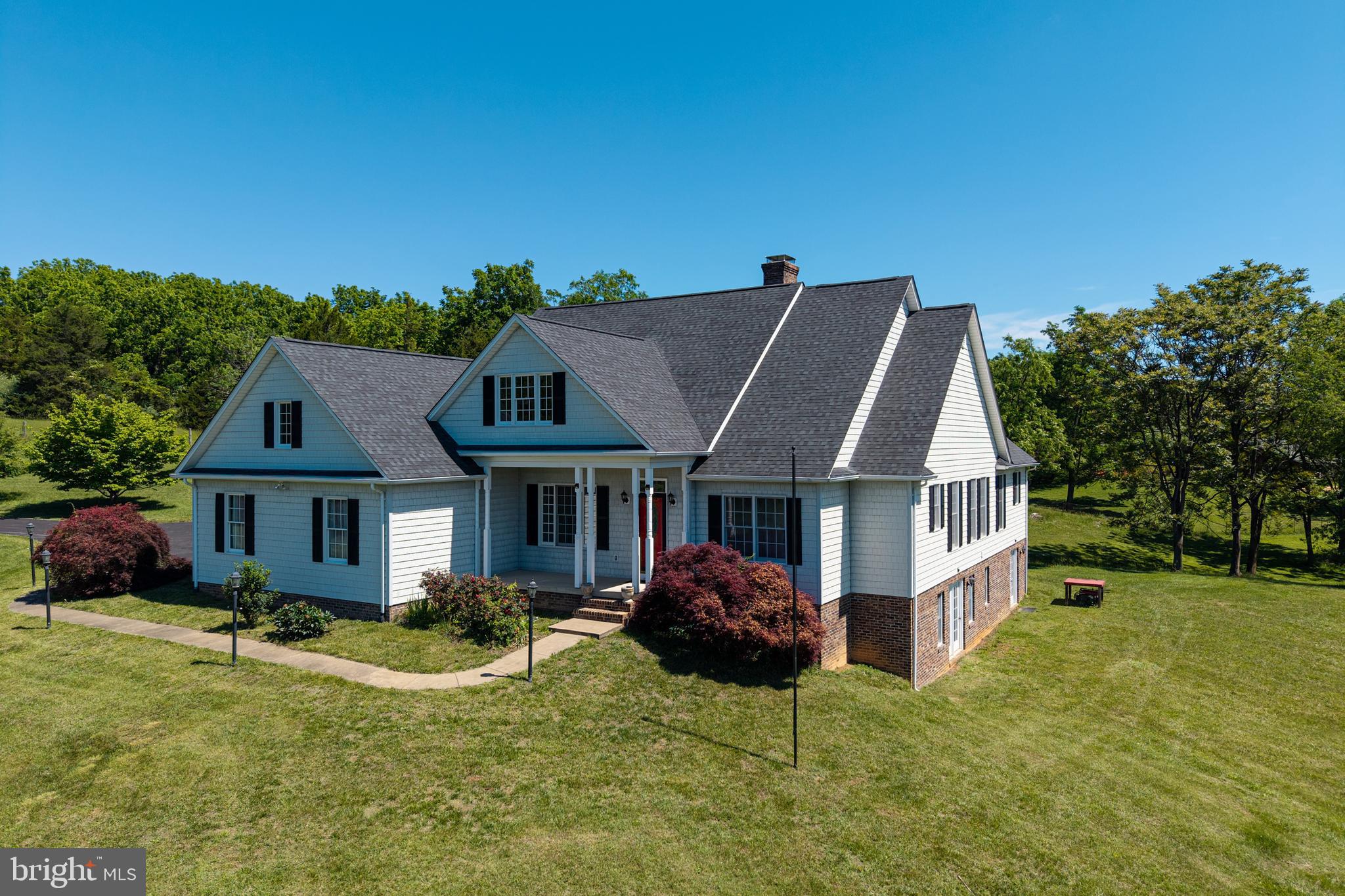 FAIRVIEW - Residential
