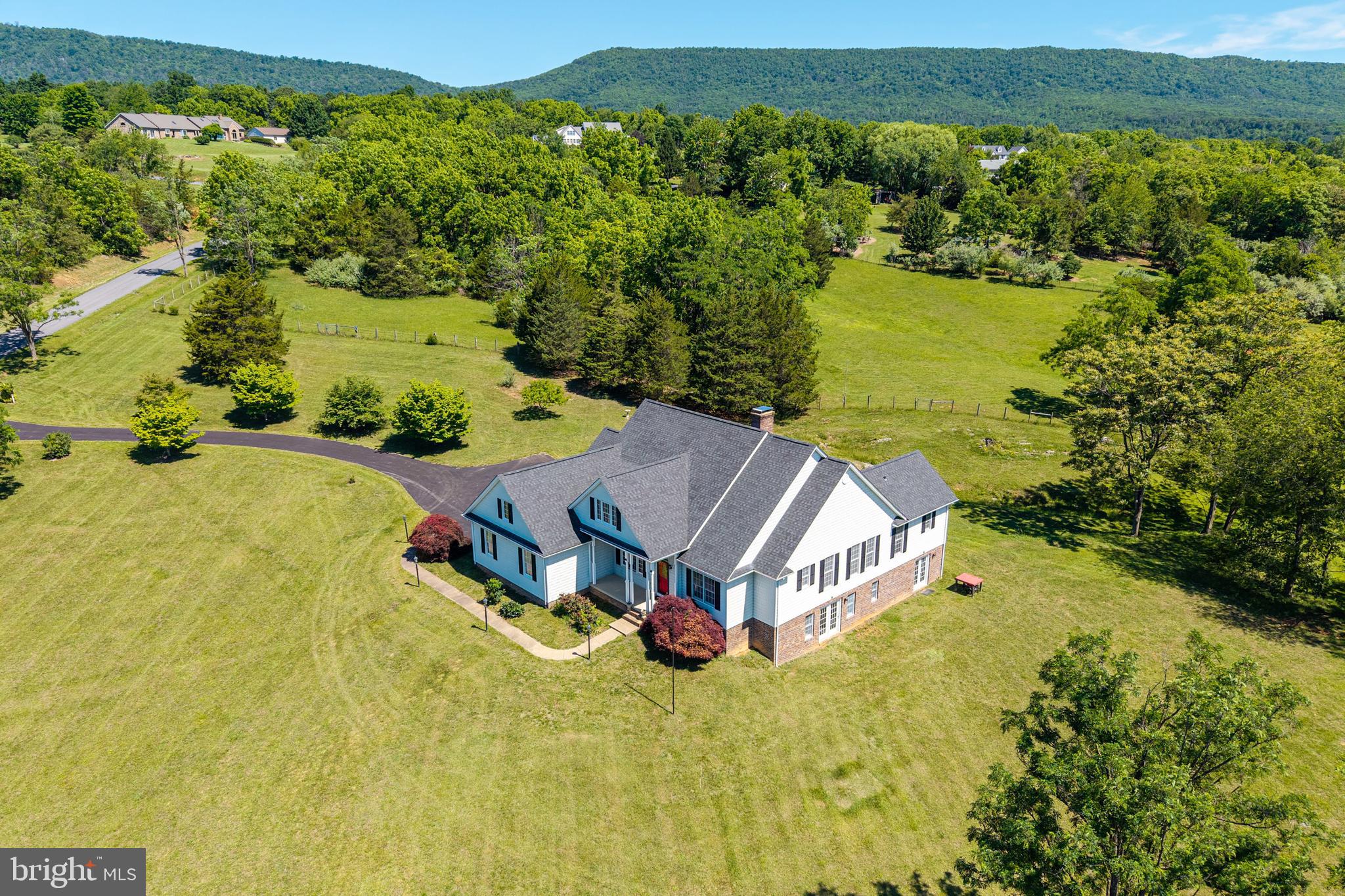 FAIRVIEW - Residential