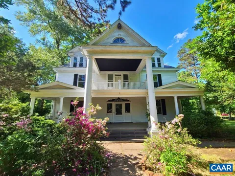 278 James River Rd, Scottsville, VA MLS: 660895