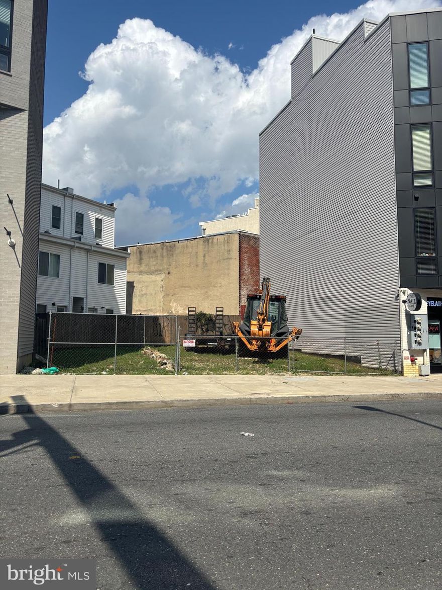 Fantastic development opportunity on bustling Ridge Avenue!  2 separate lots being sold as a package. 
1549 Ridge lot dimensions are 13x53, and 1551 Ridge lot dimensions are 13x45.  Zoned CMX25.  Please note there is an easement between the 2 lots.