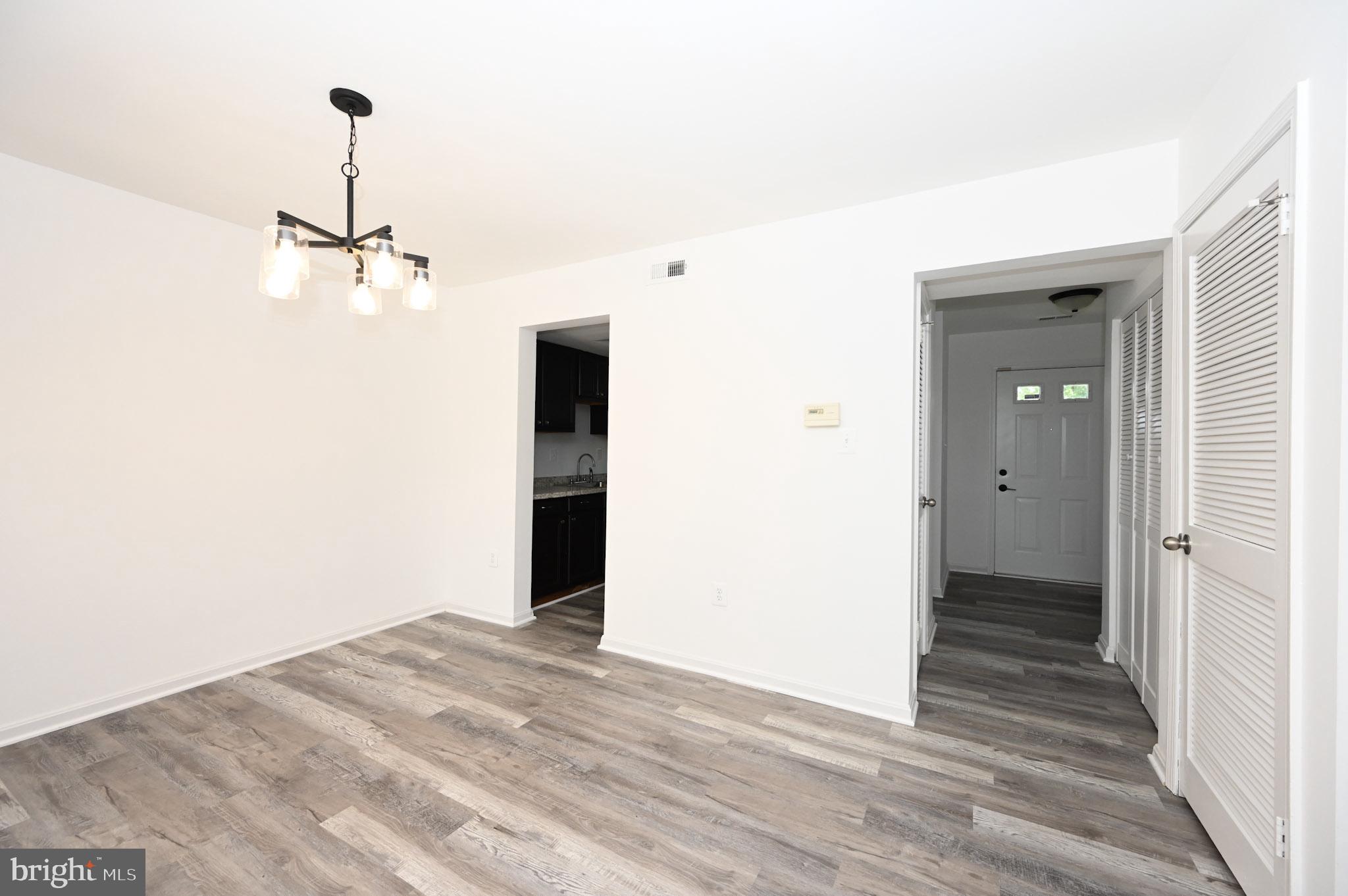 3513 LEGERE COURT