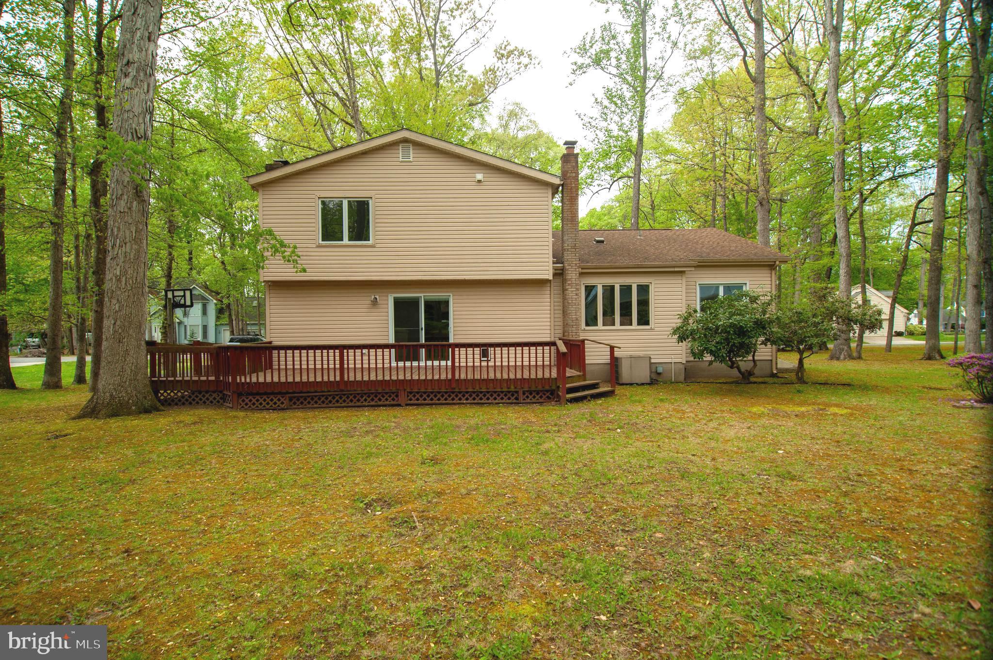 FOX HALL WEST - Residential