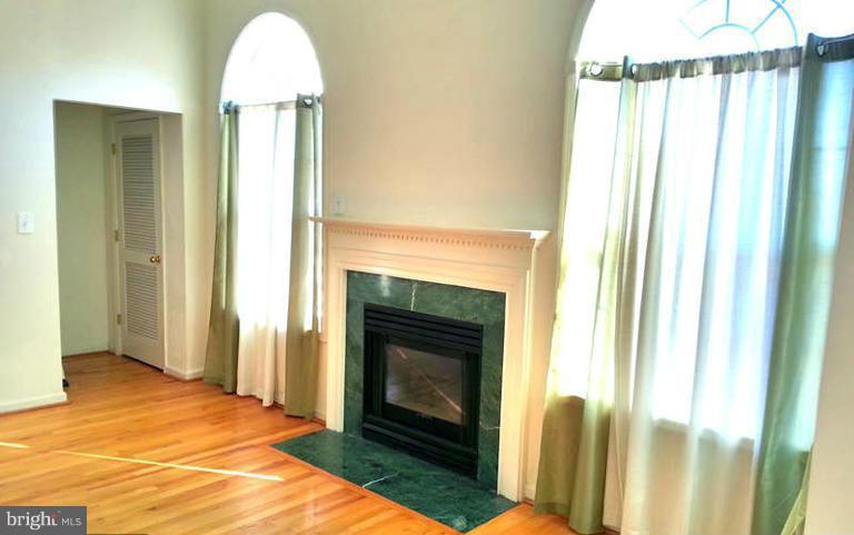 MANORS AT STONEGATE - Residential Lease