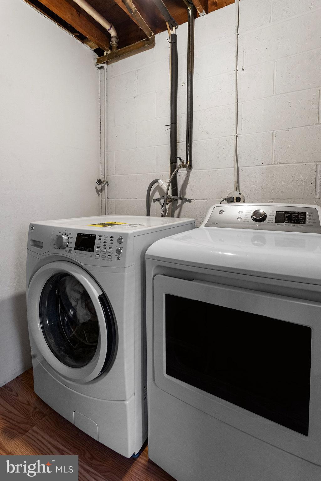 LEADER HEIGHTS - Residential