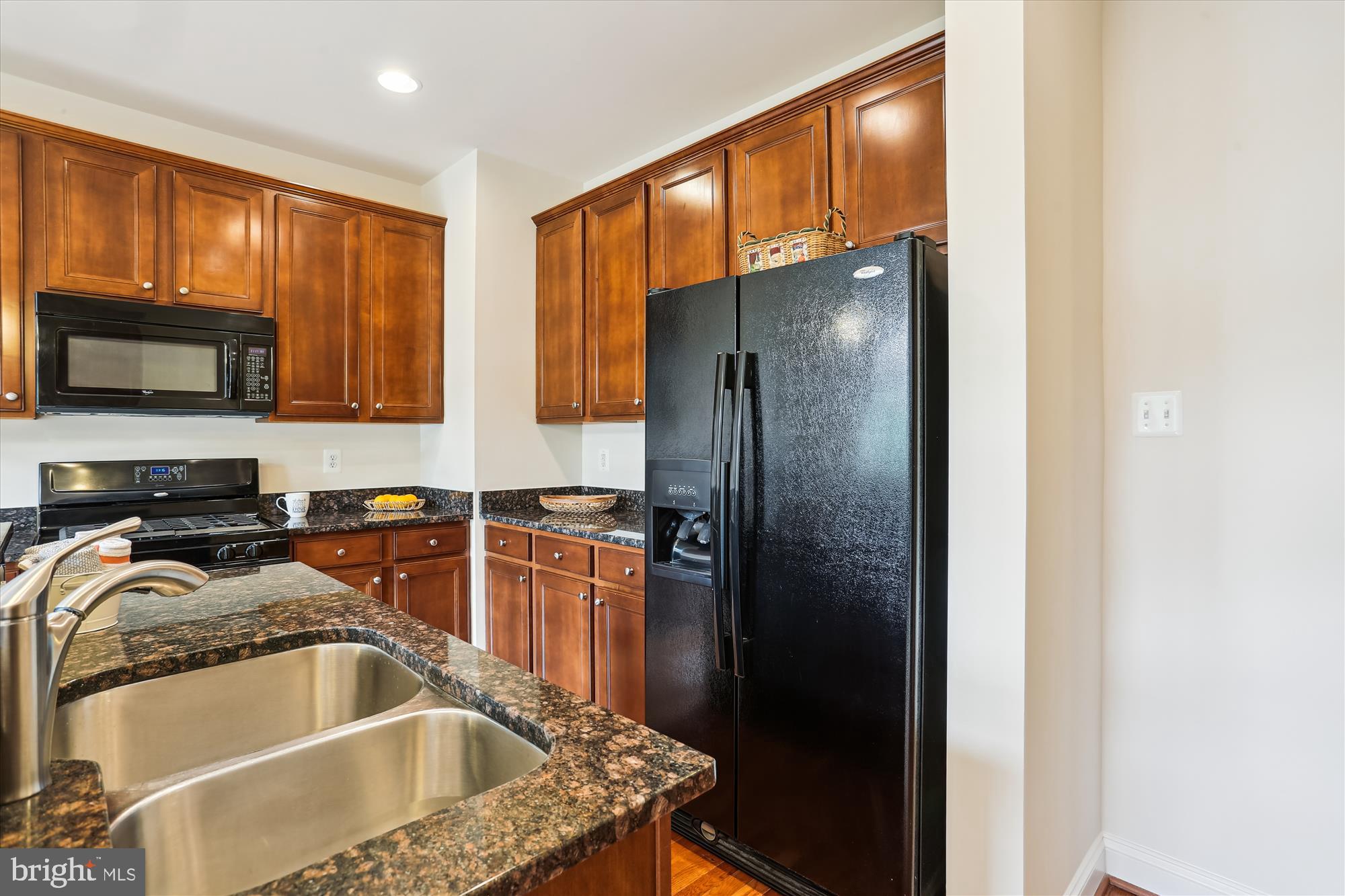 HIDDEN CREEK - Residential