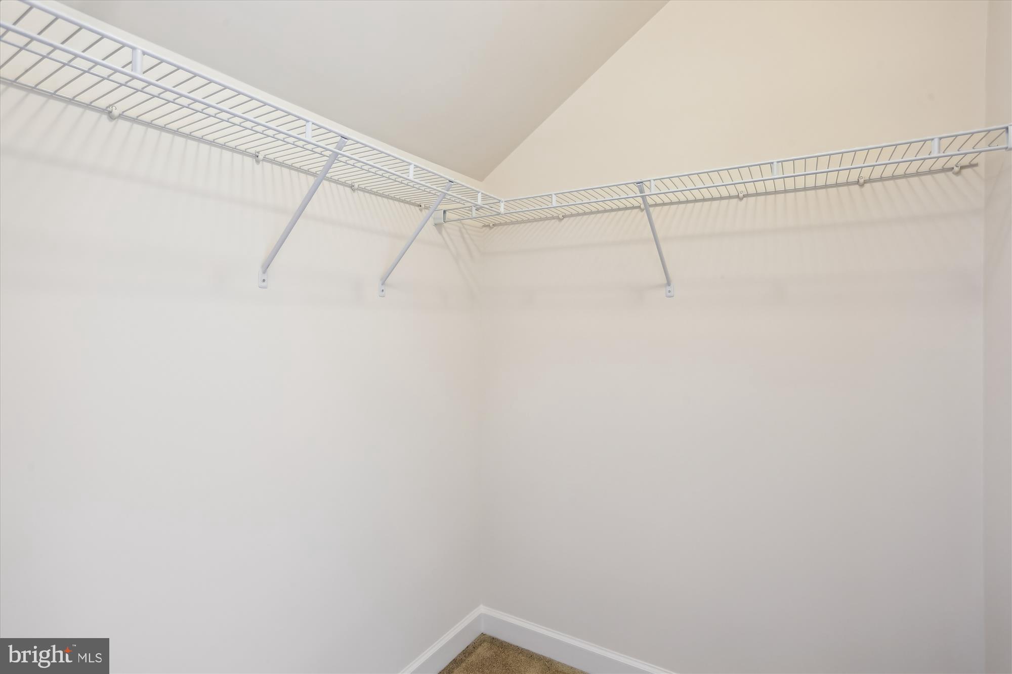 HIDDEN CREEK - Residential