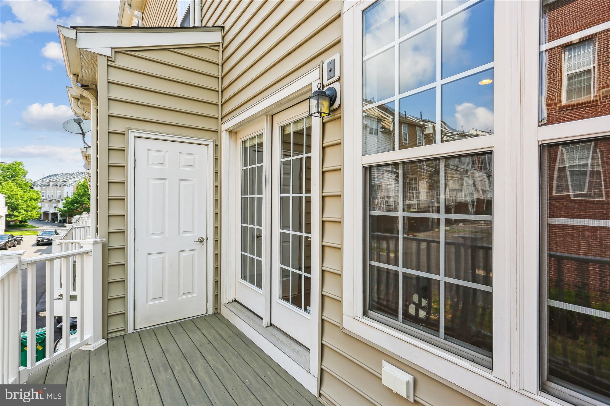 HIDDEN CREEK - Residential